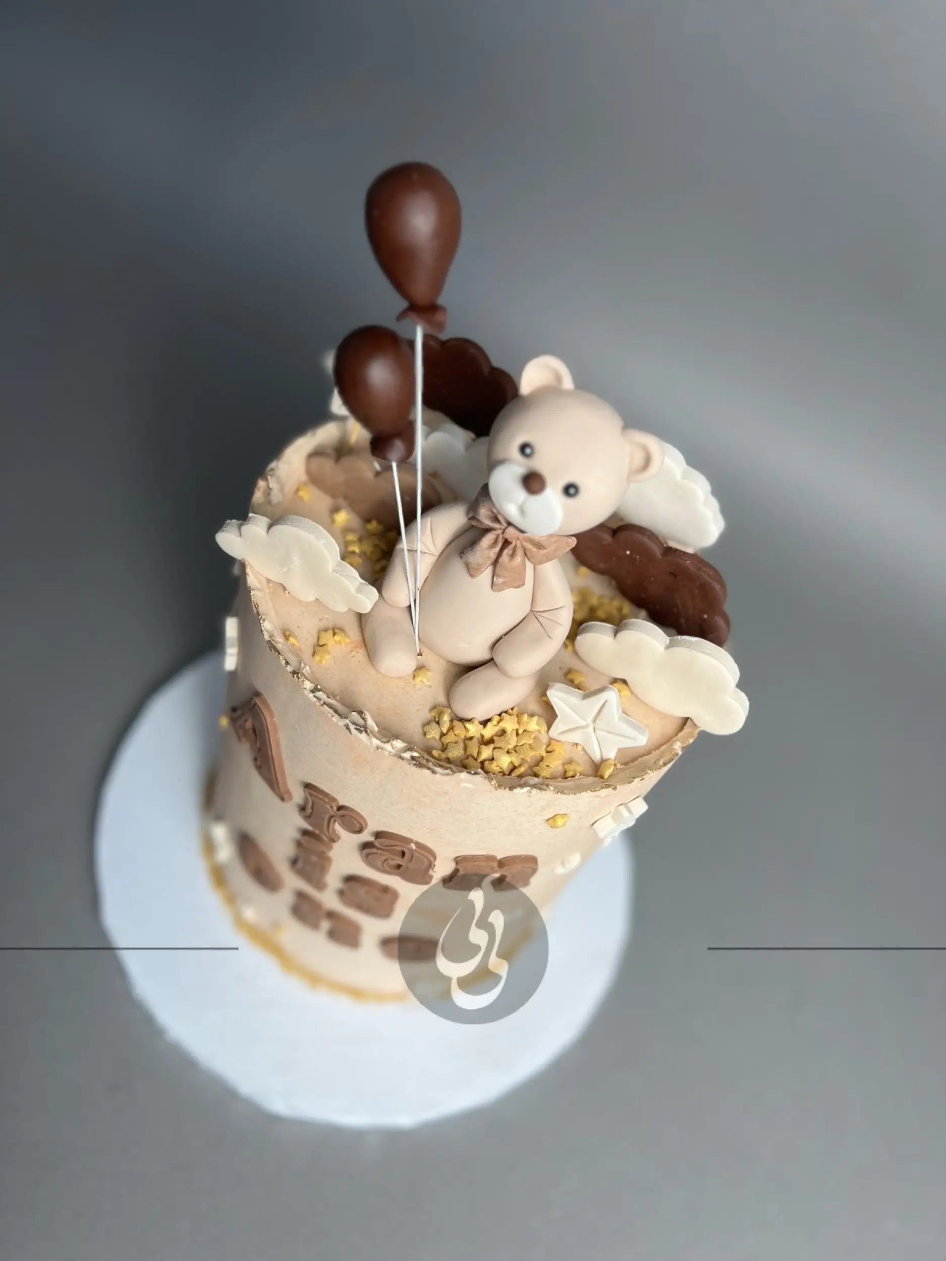 Animals & clouds on buttercream - custom cake