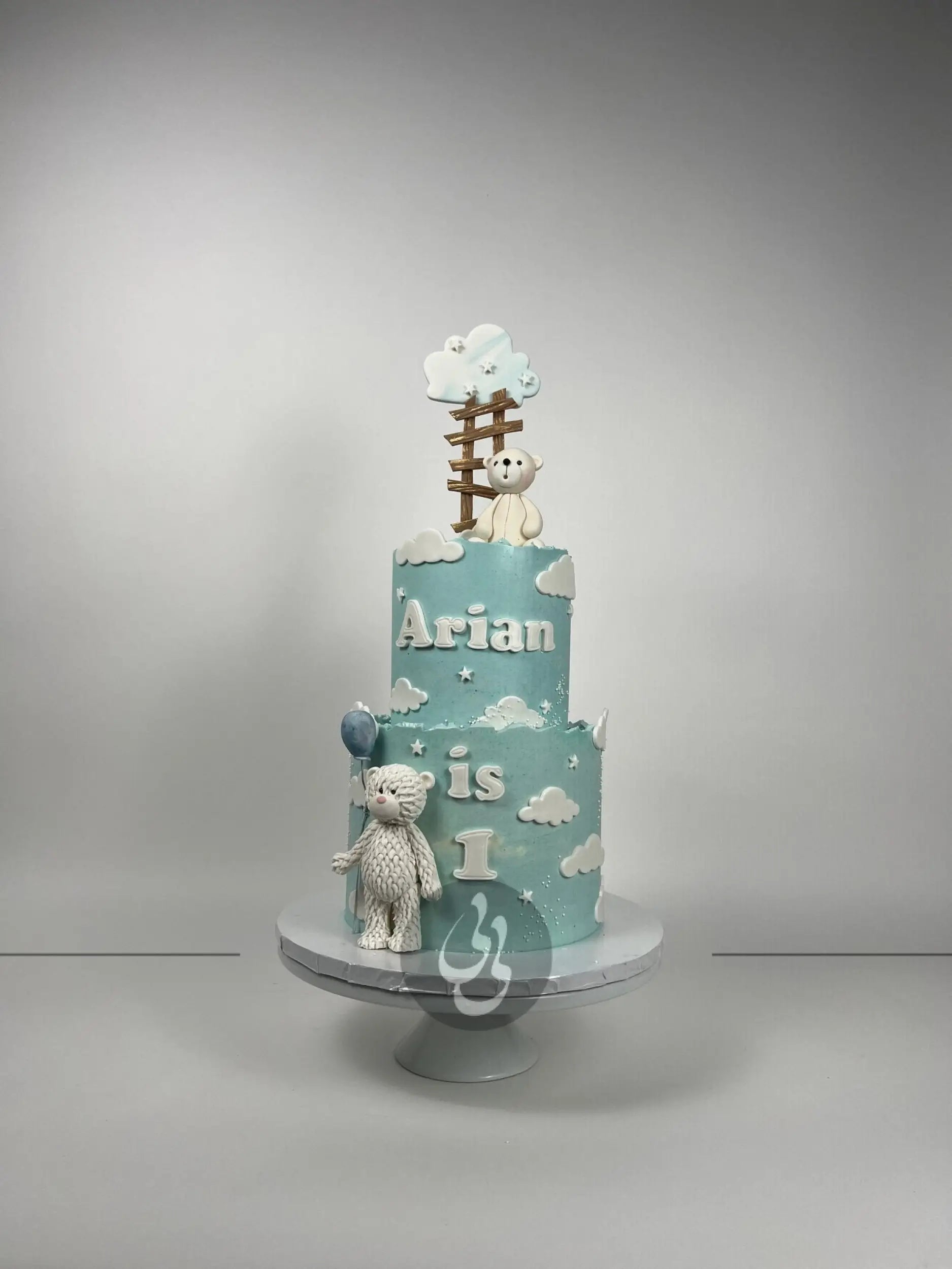 Animals & clouds on buttercream - custom cake