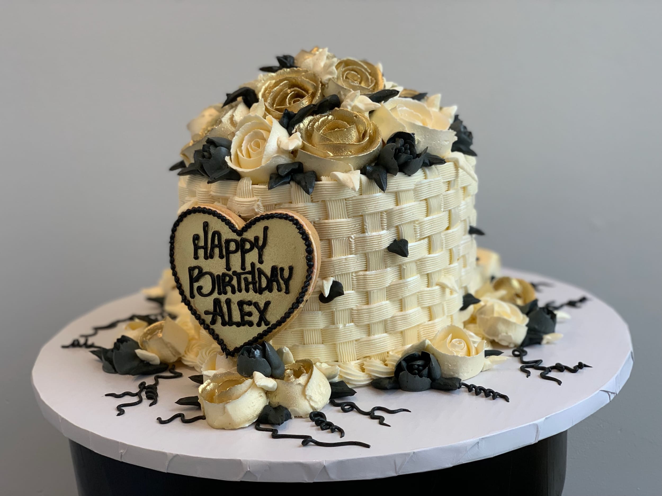 Basket of buttercream roses - custom cake