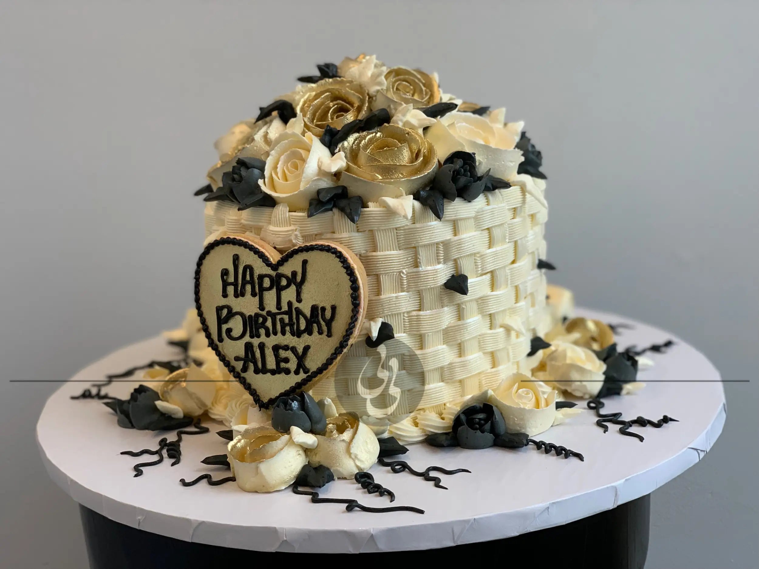 Basket of buttercream roses - custom cake