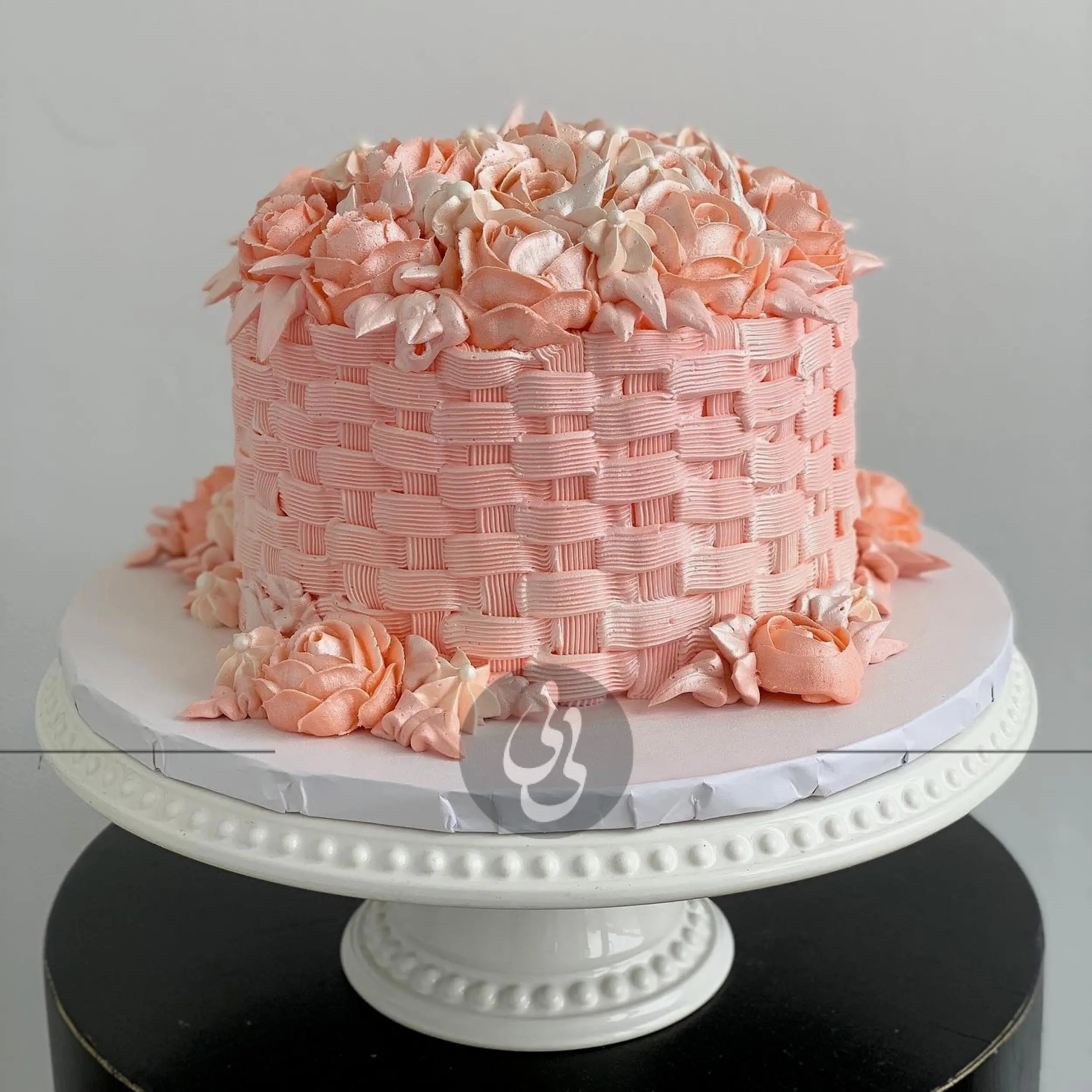 Basket of buttercream roses - custom cake