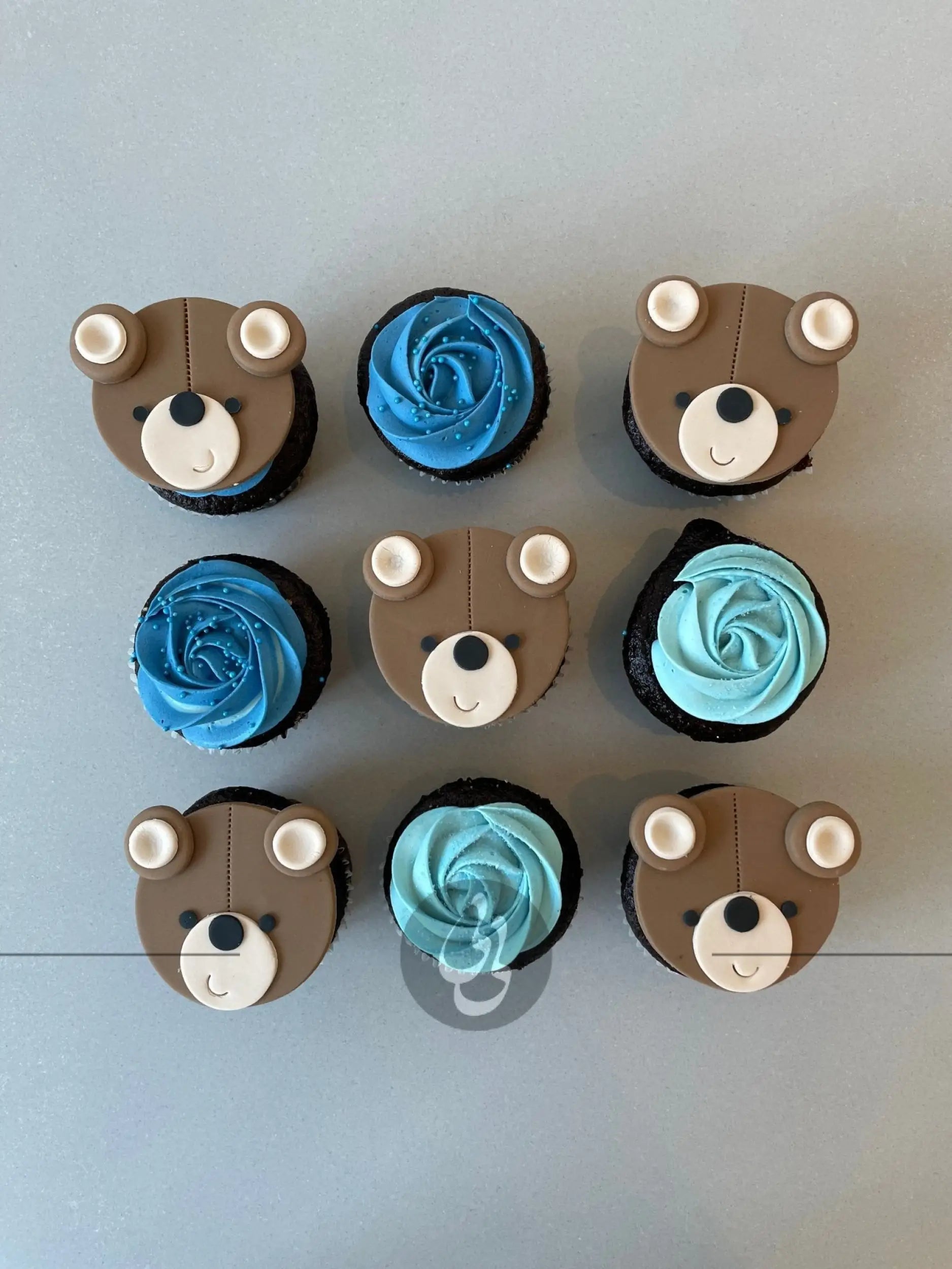 Bear face cupcake - cupcake