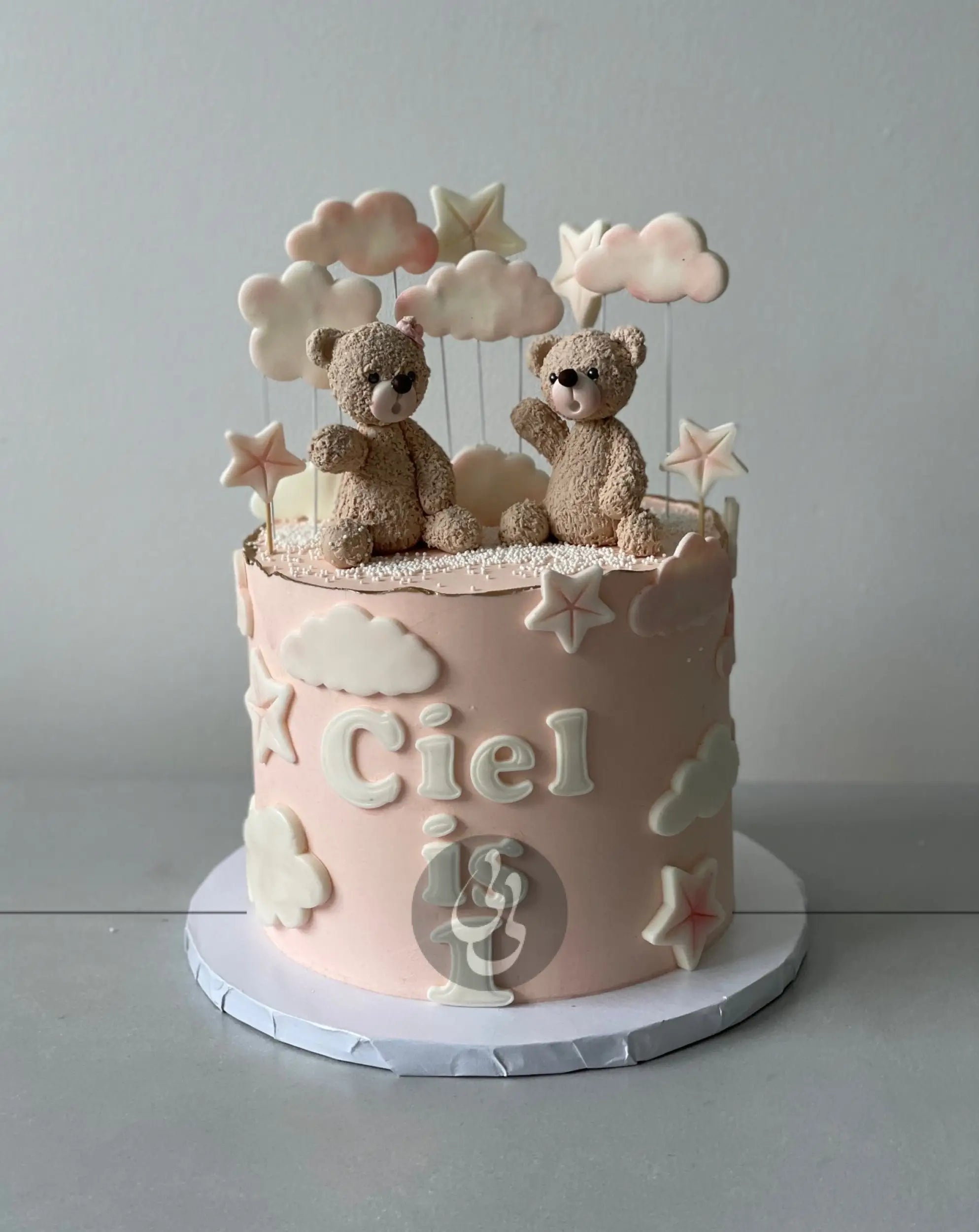 Bears in the clouds - custom cake