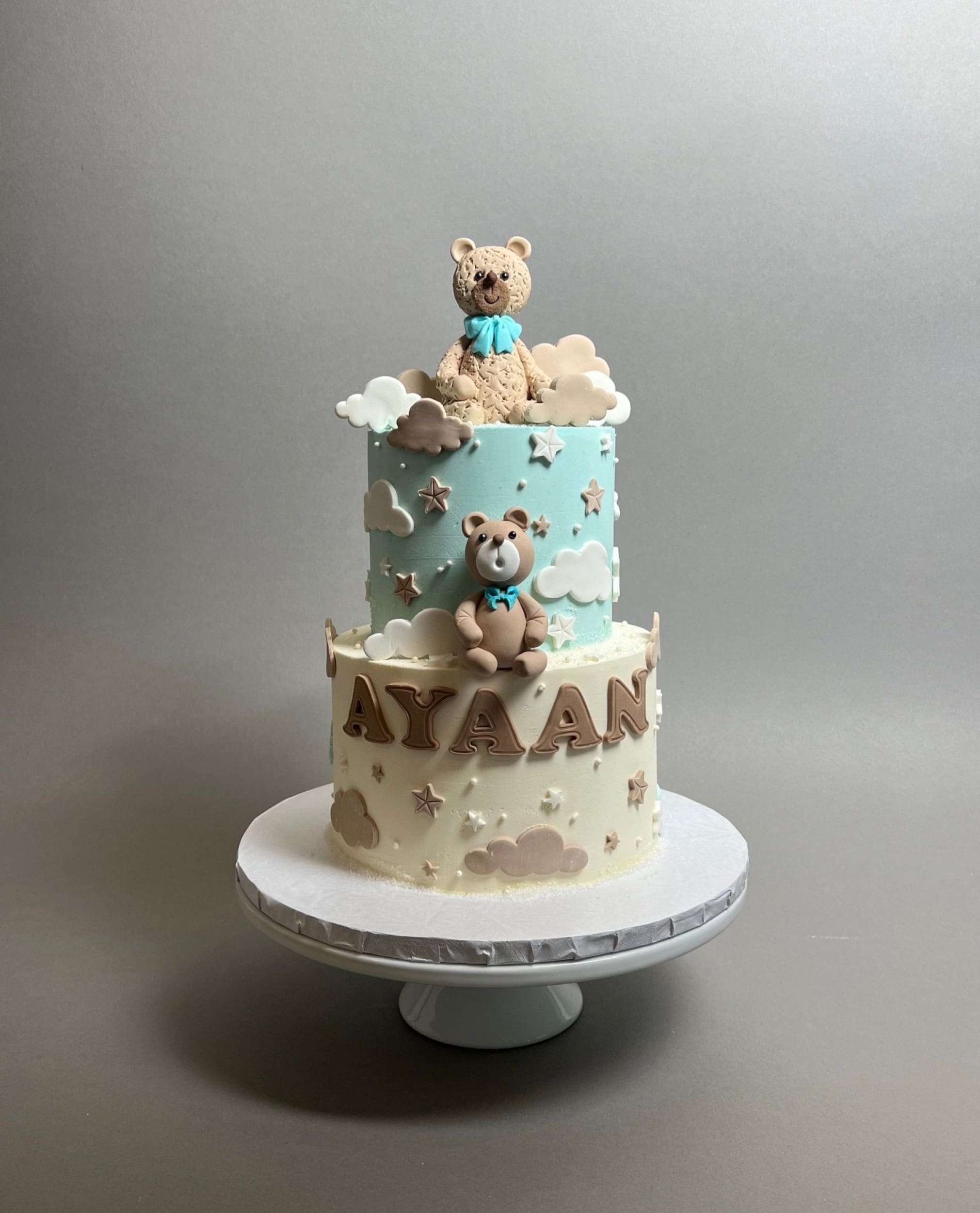 Bears in the clouds - custom cake