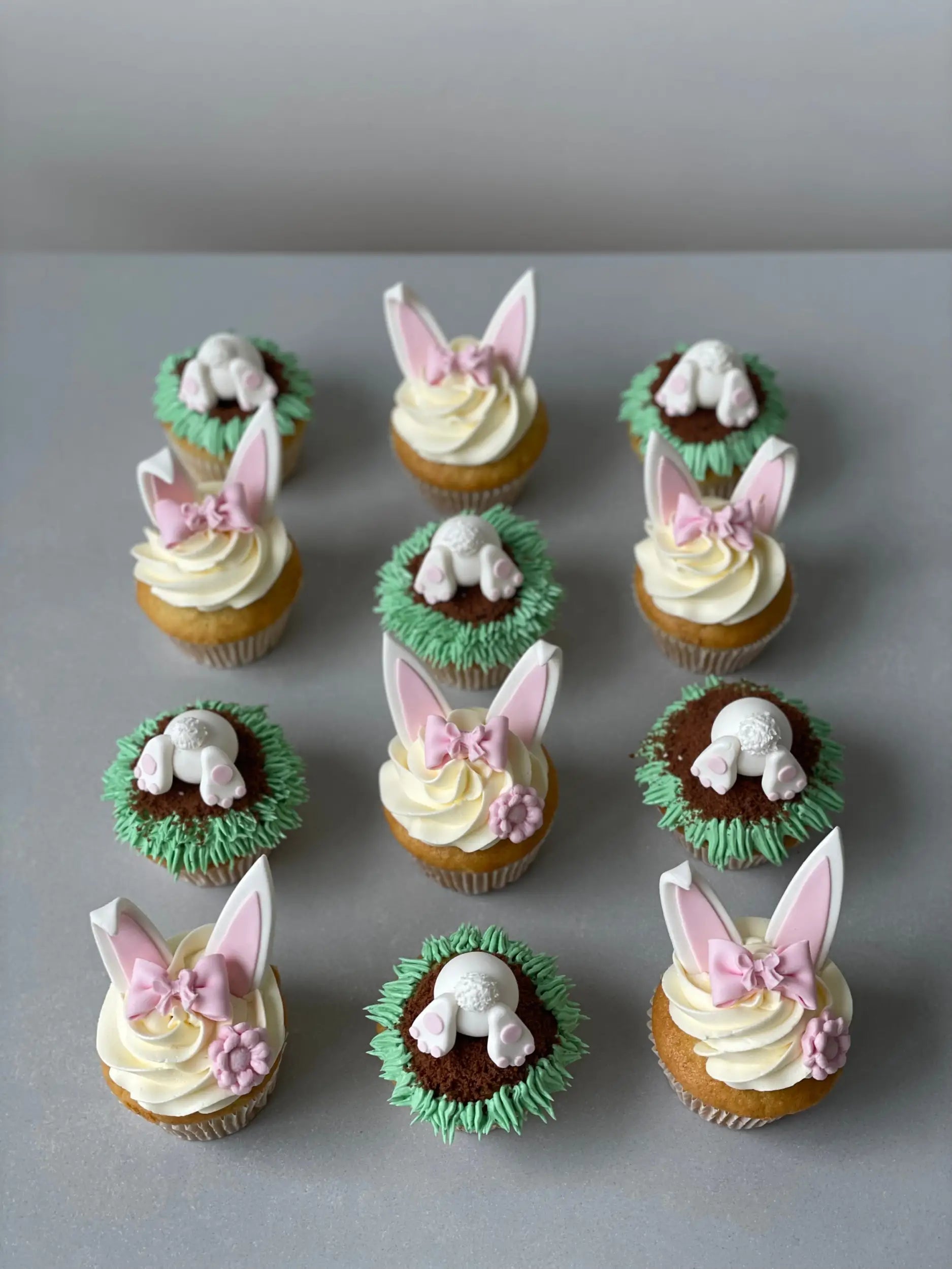 Bunny garden cupcakes - cupcake