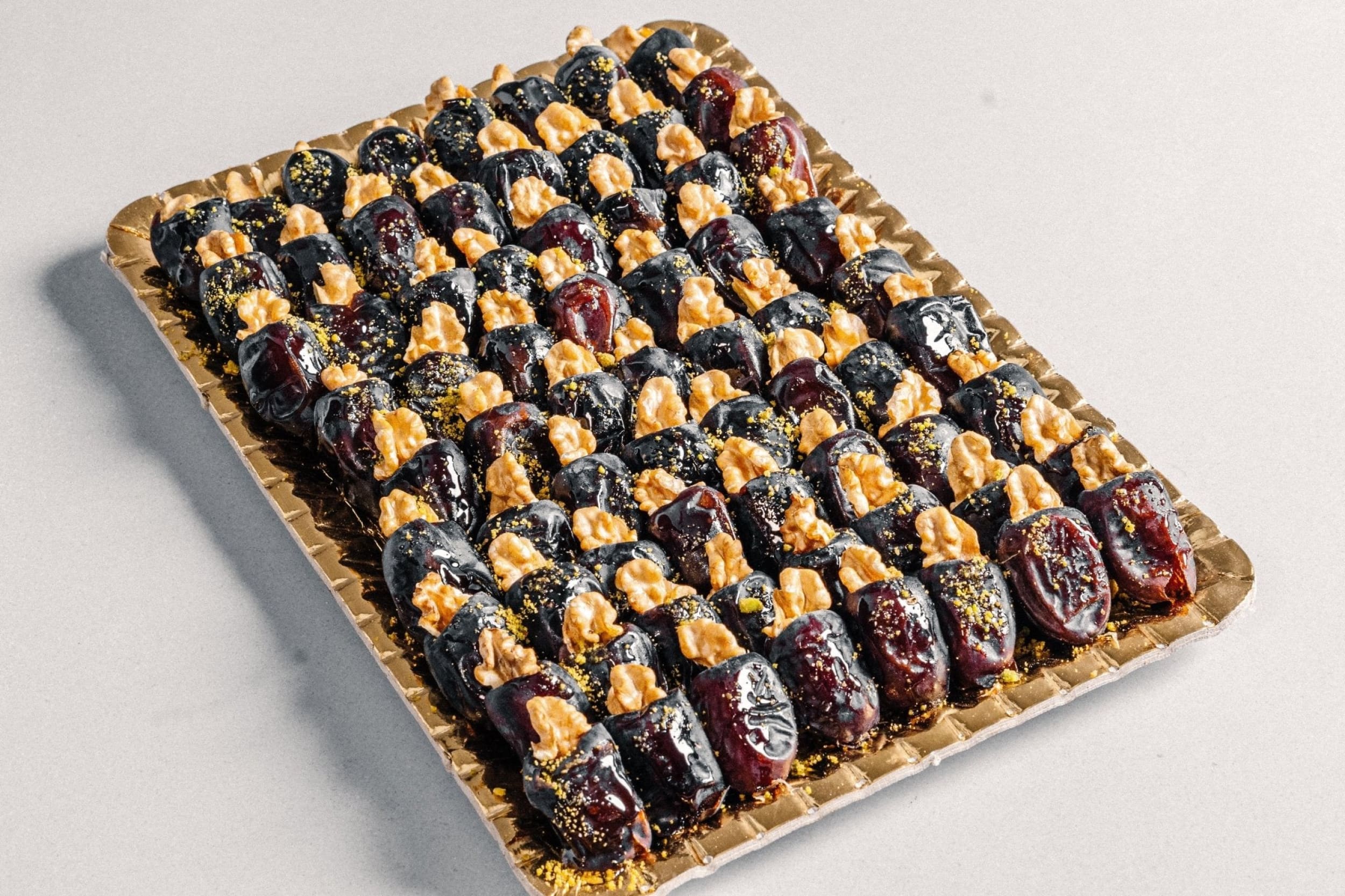 Date & walnut tray - pastry