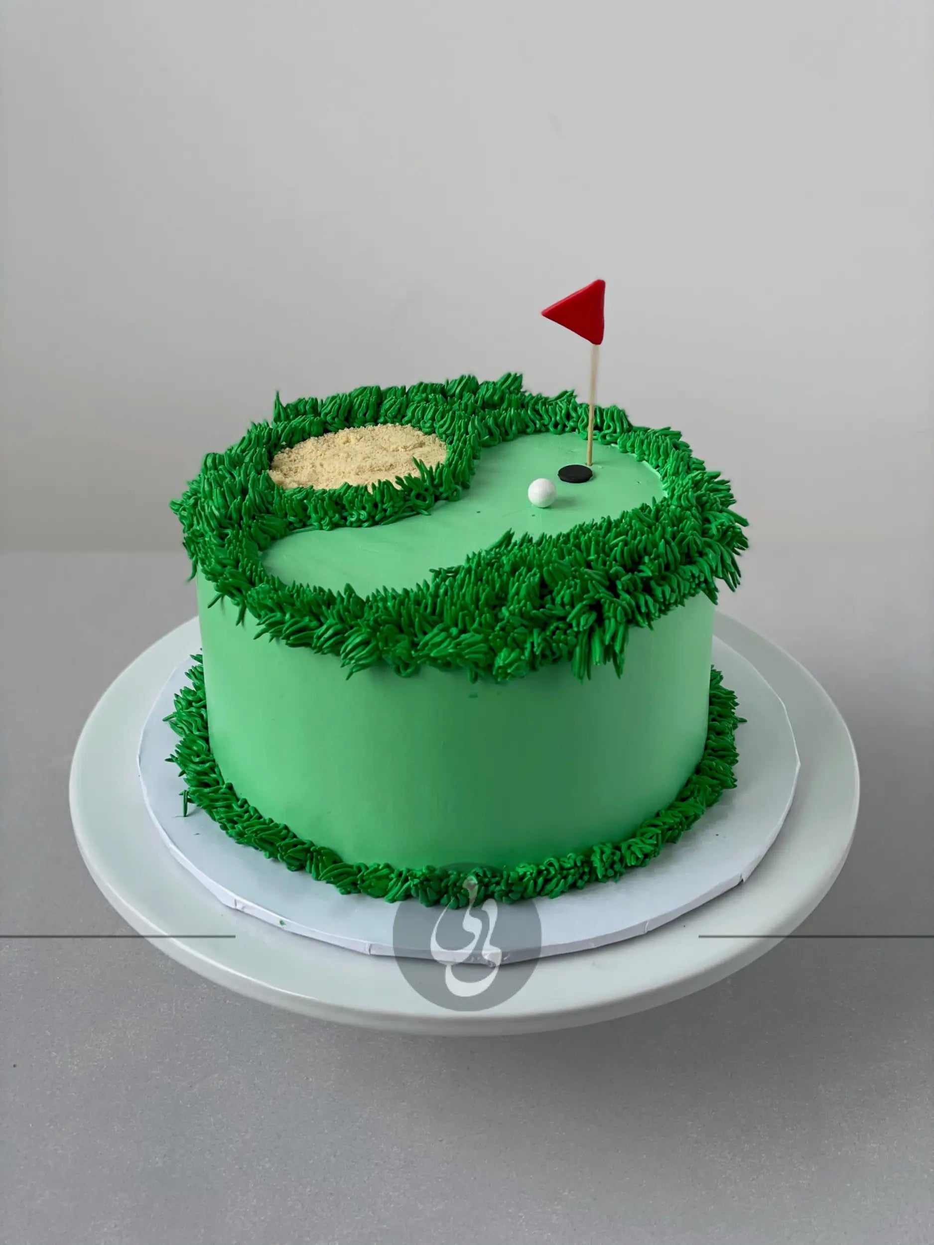 Golf on whipped cream - custom cake