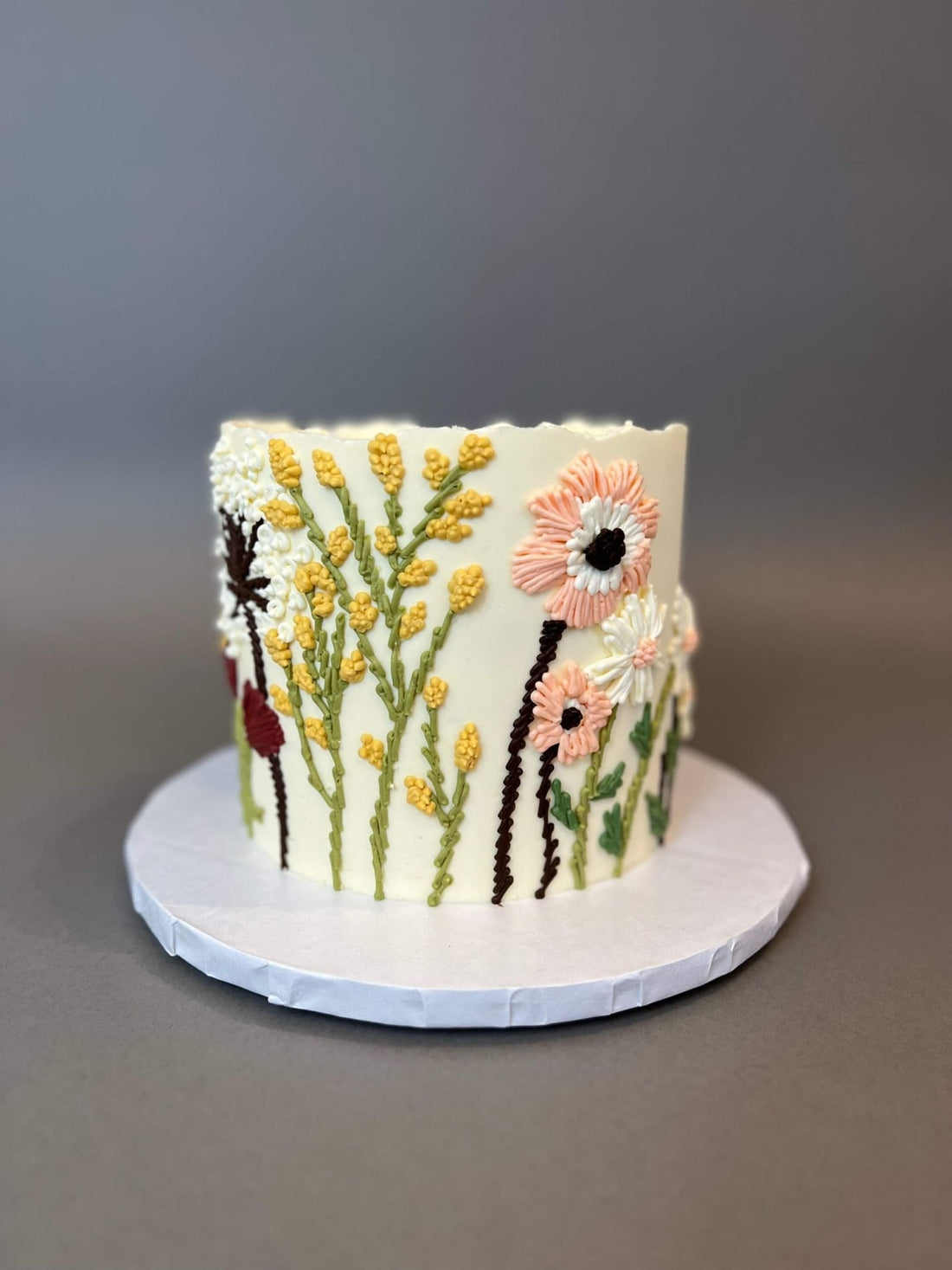 Hand piped embroidery on buttercream - custom cake