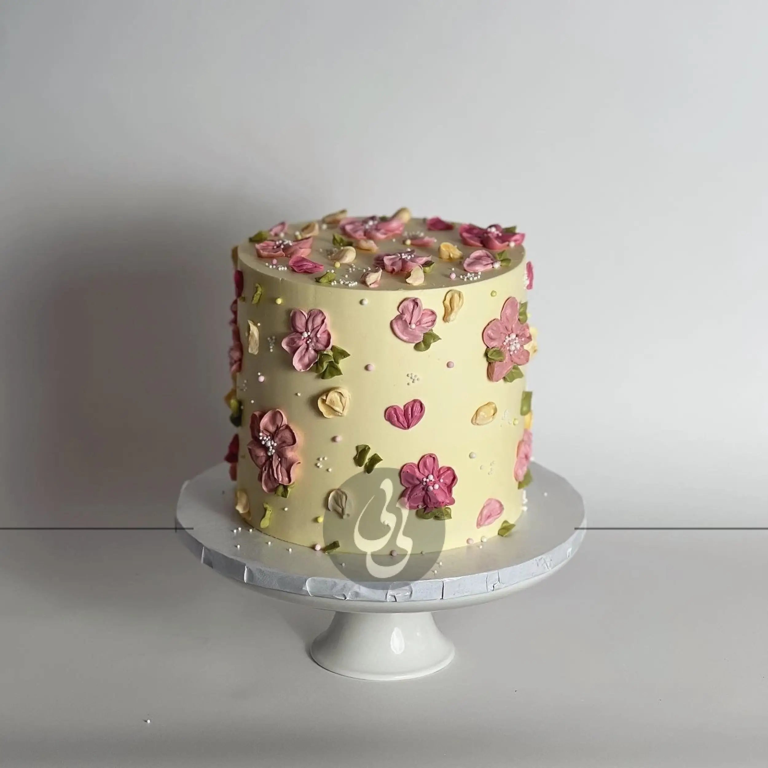 Hand piped flowers on buttercream - custom cake