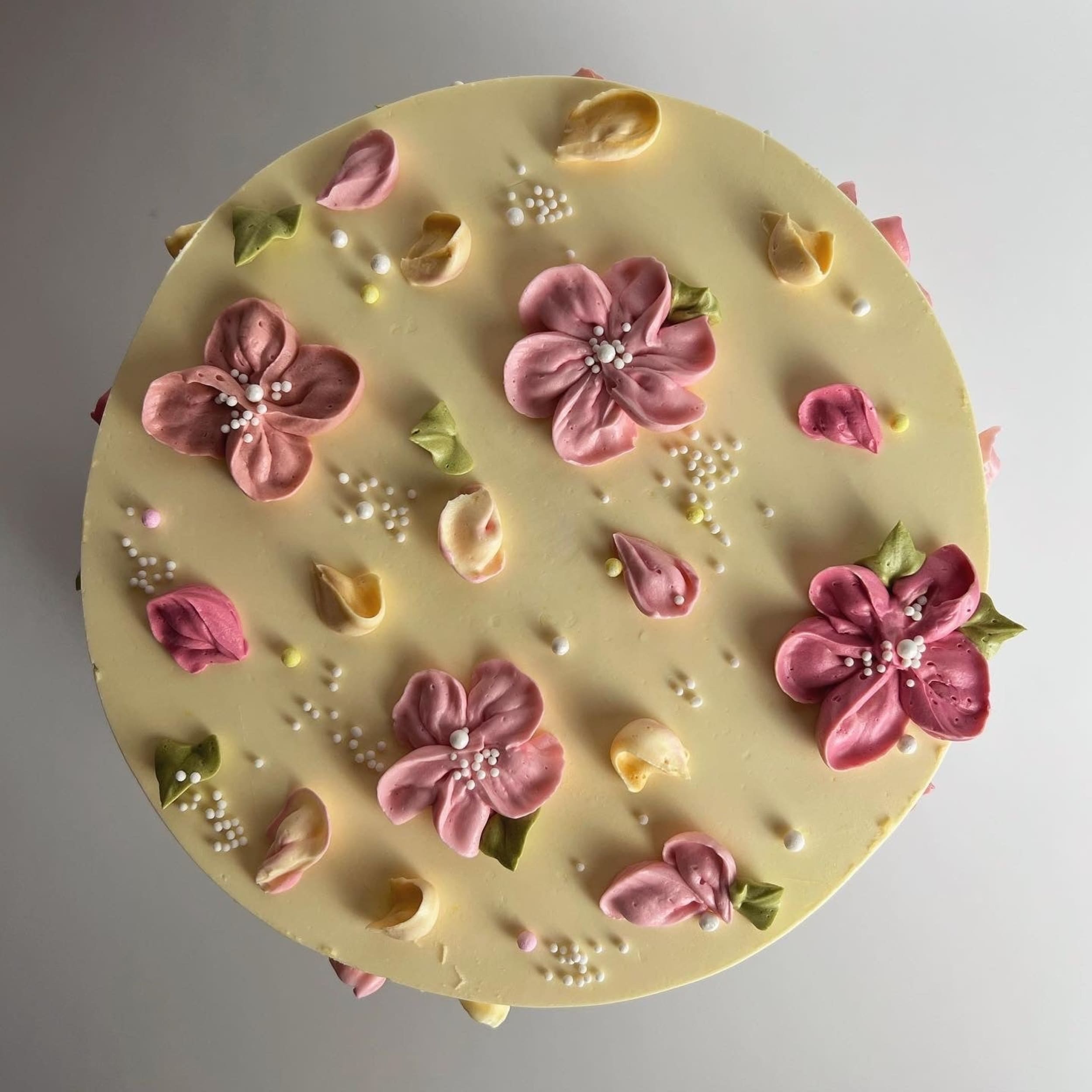 Hand piped flowers on buttercream - custom cake