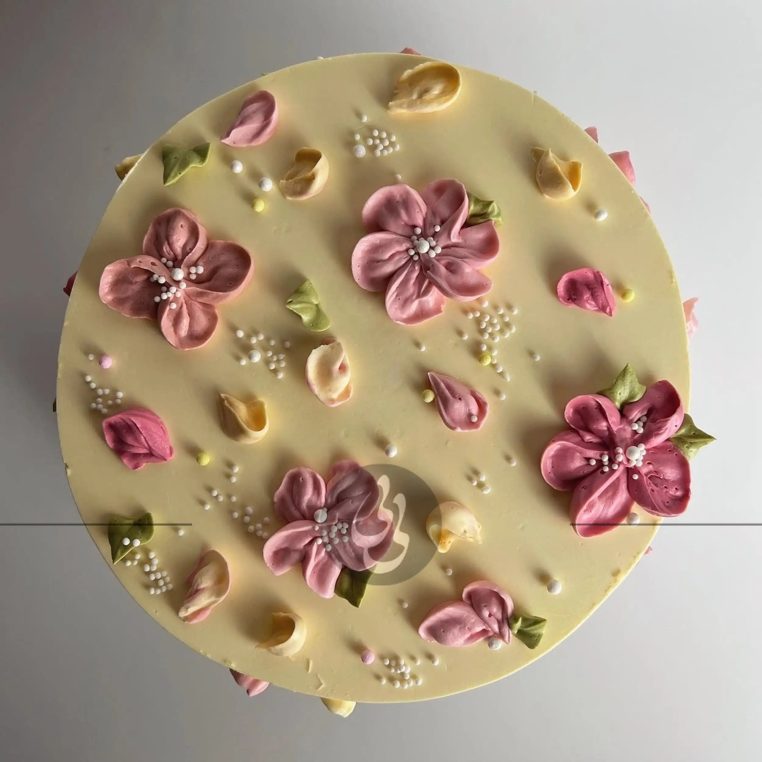 Hand piped flowers on buttercream - custom cake