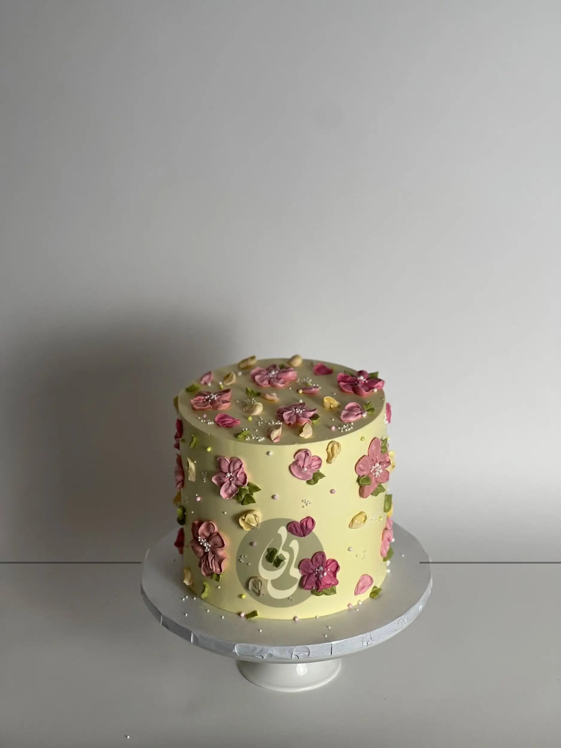 Hand piped flowers on buttercream - custom cake