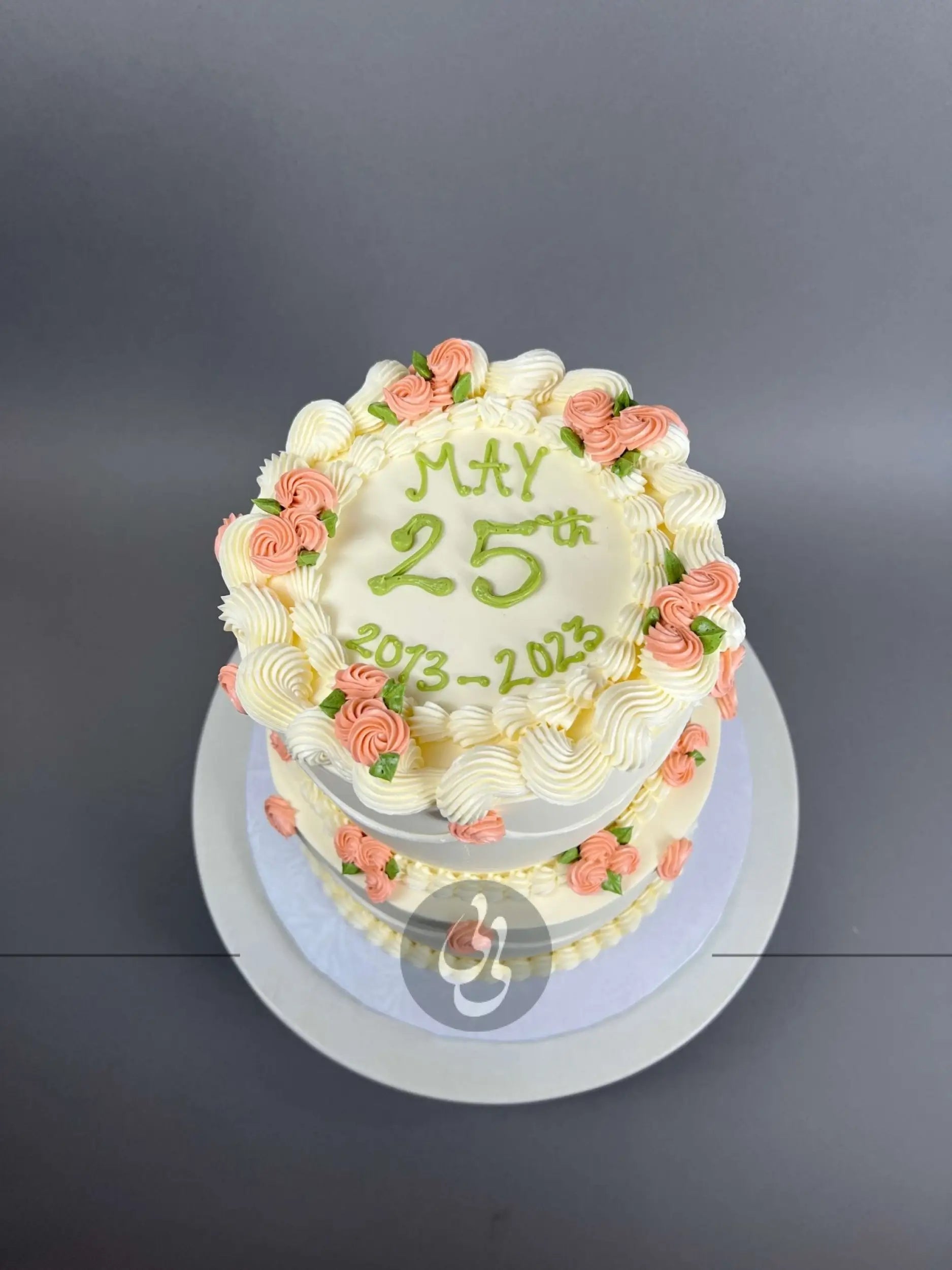 Hand piped mini rosettes on buttercream - custom cake