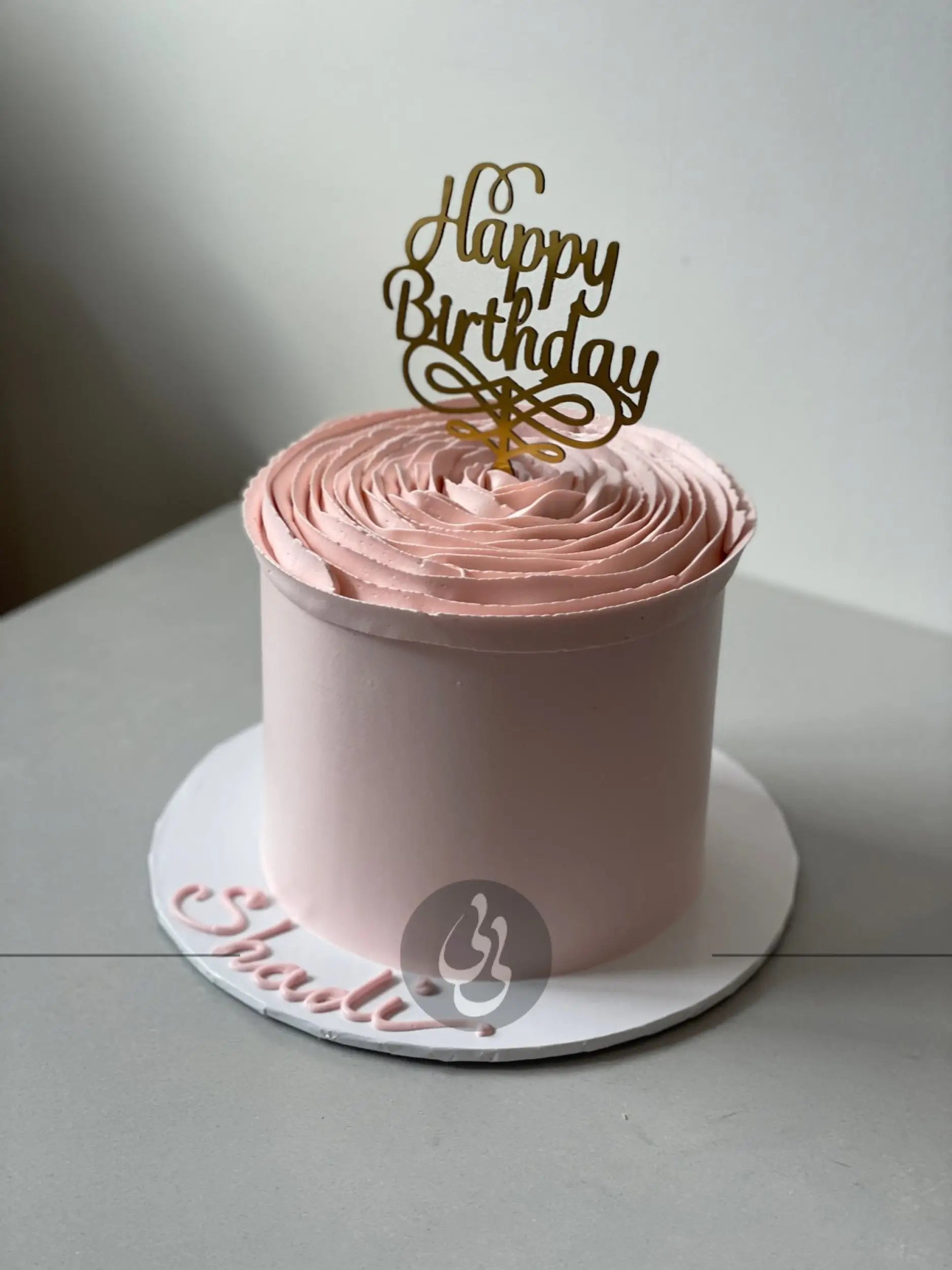 Hand piped ruffled rose on buttercream - custom cake