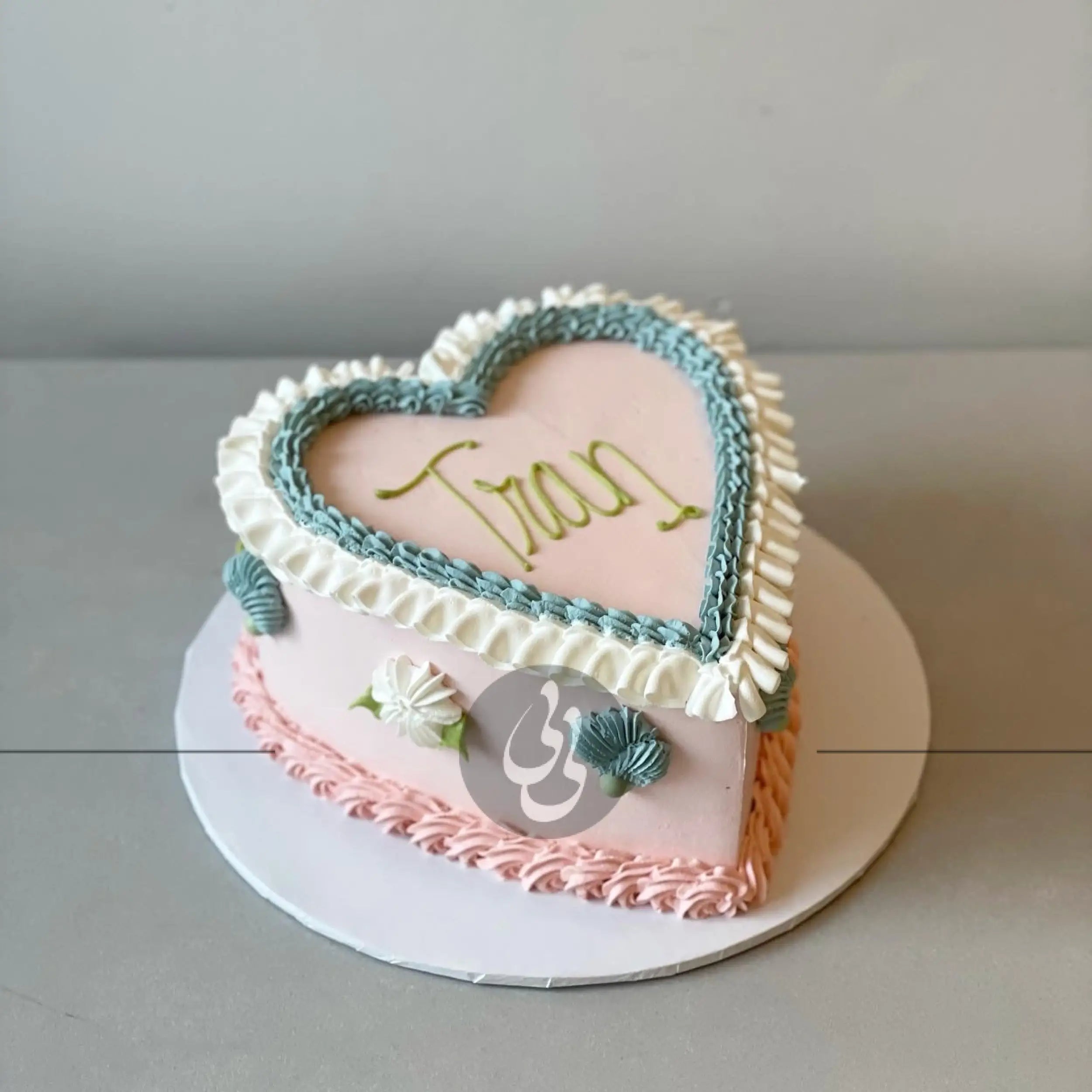 Lambeth heart in whipped cream - custom cake