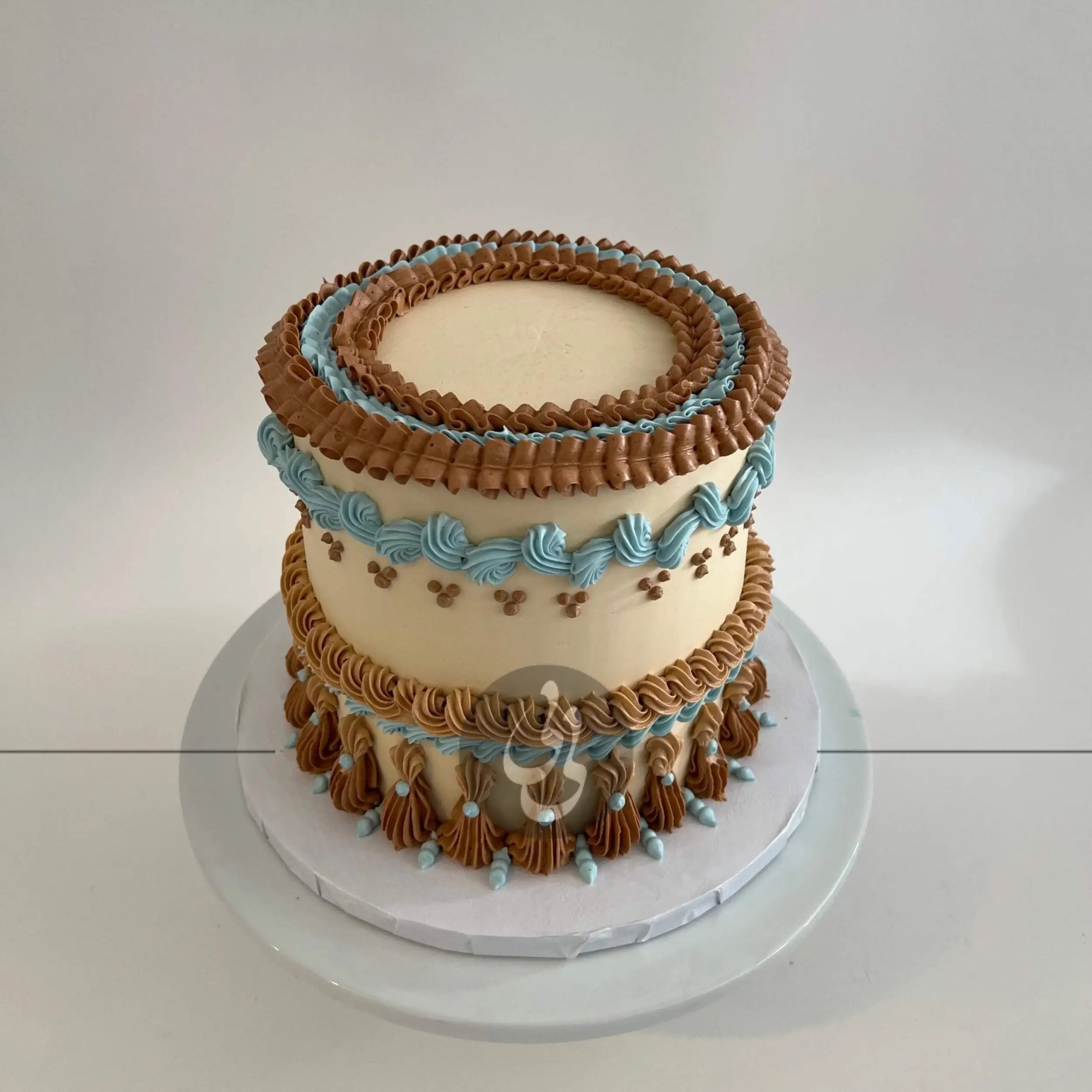 Lambeth on buttercream - custom cake