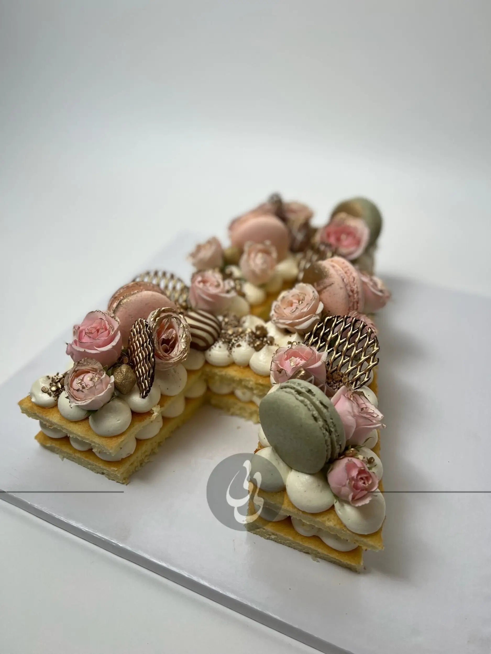 Letter/number cake in buttercream - custom cake