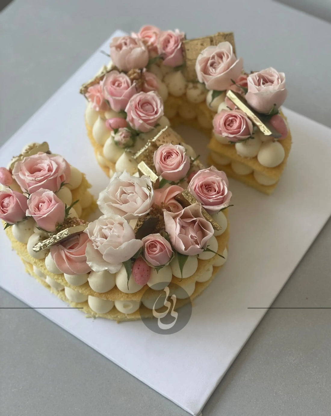 Letter/number cake in buttercream - custom cake