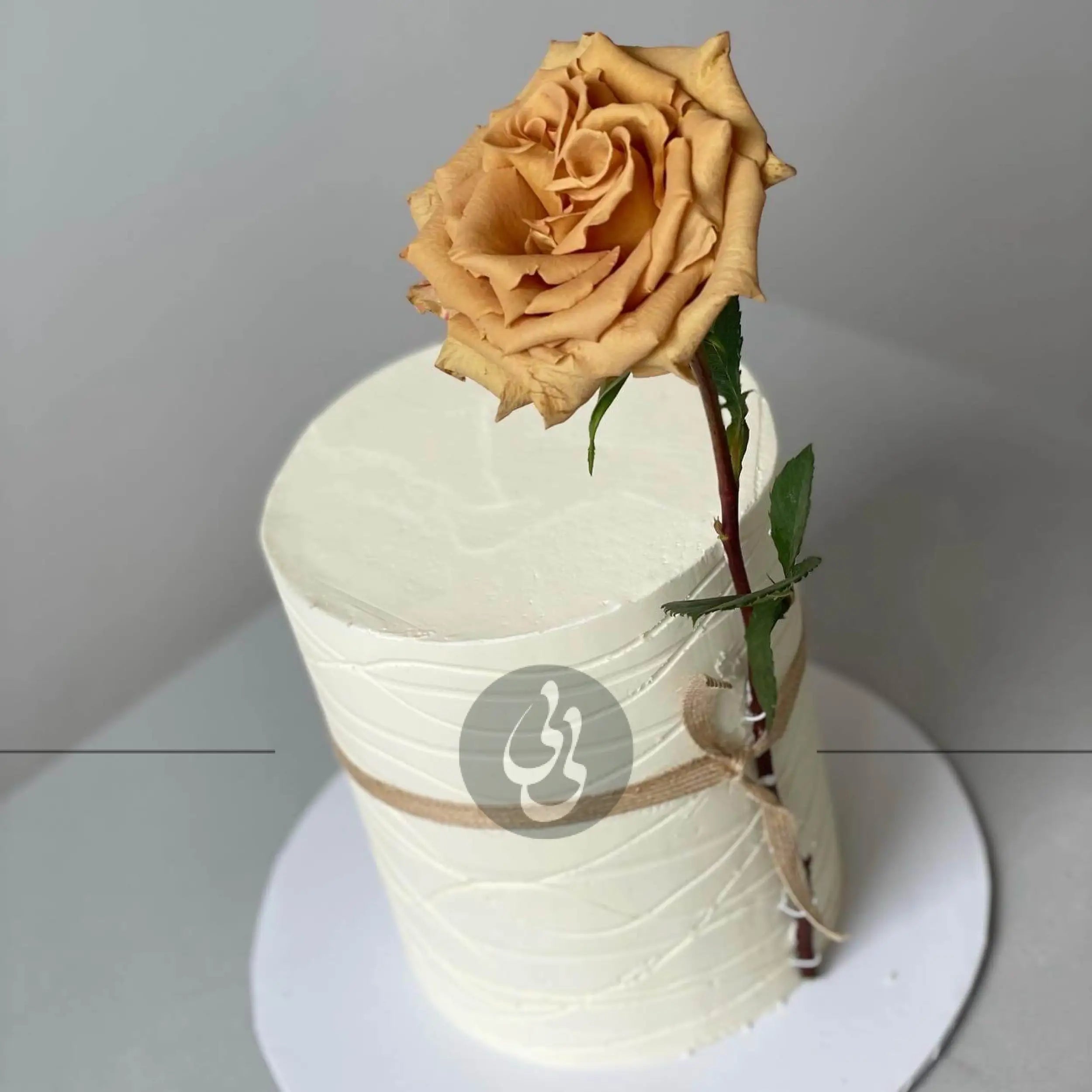 Long stem rose on buttercream - custom cake