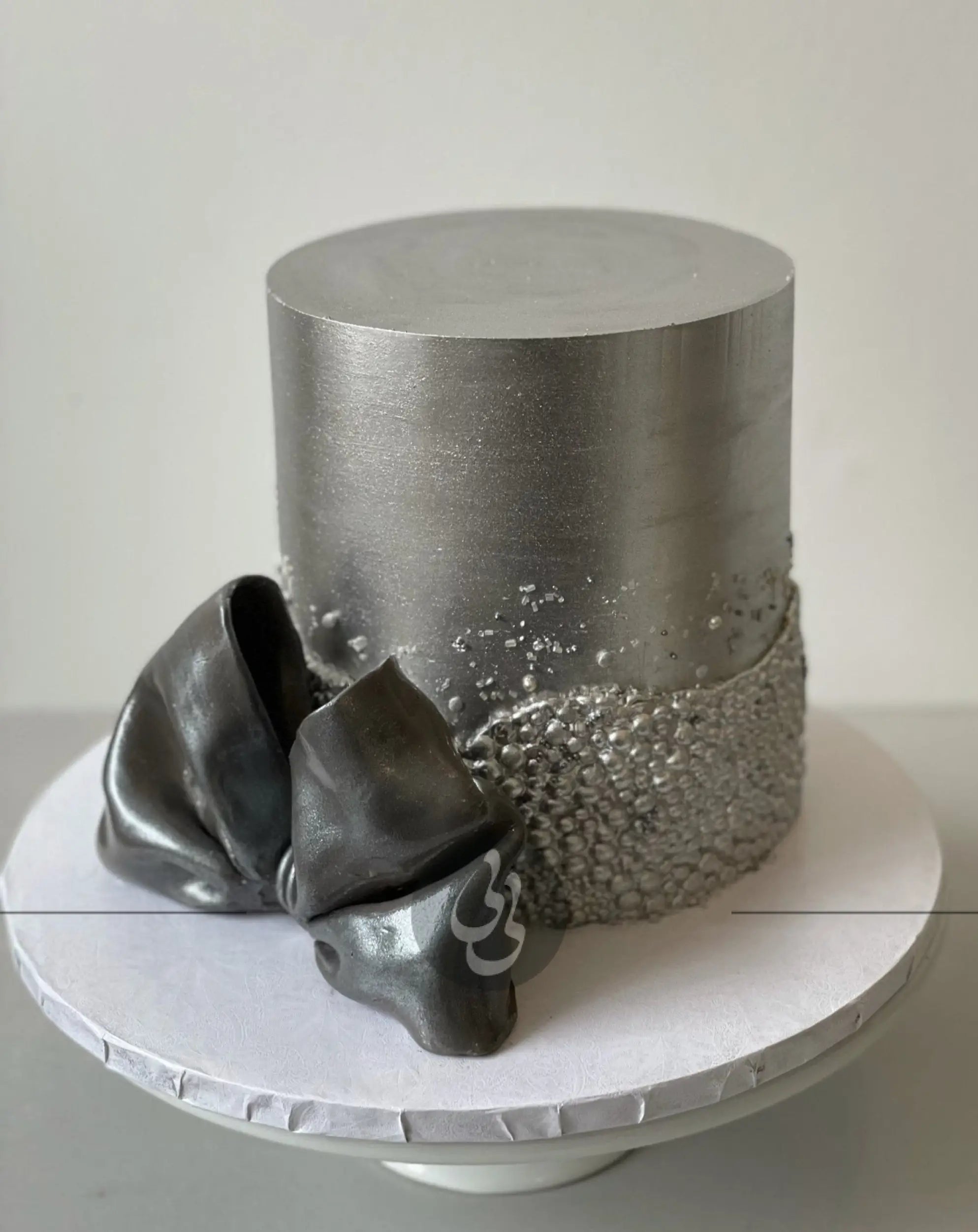 Metallic sequins on buttercream - custom cake