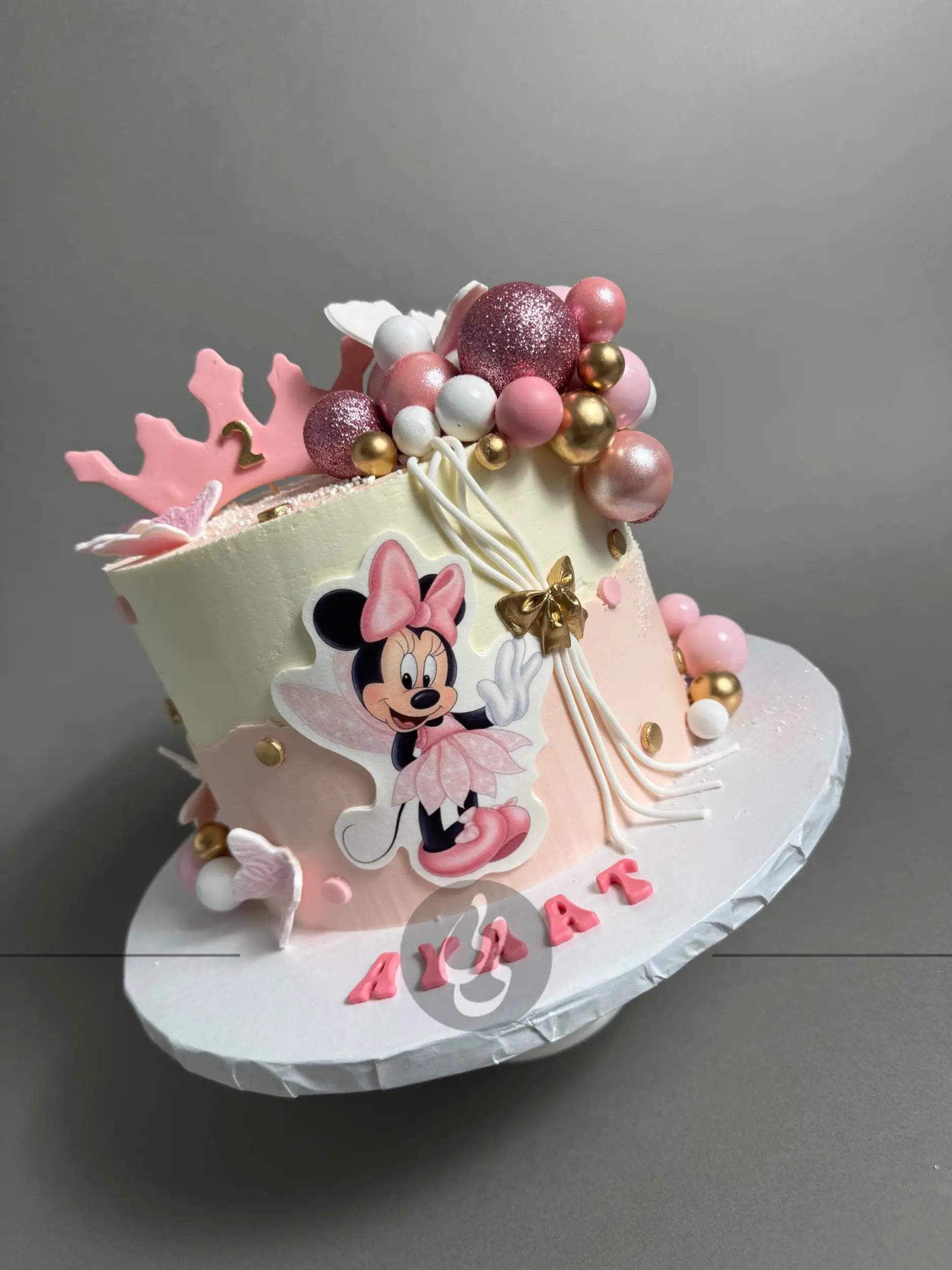 Mickey / minnie mouse edible print & spheres - custom cake