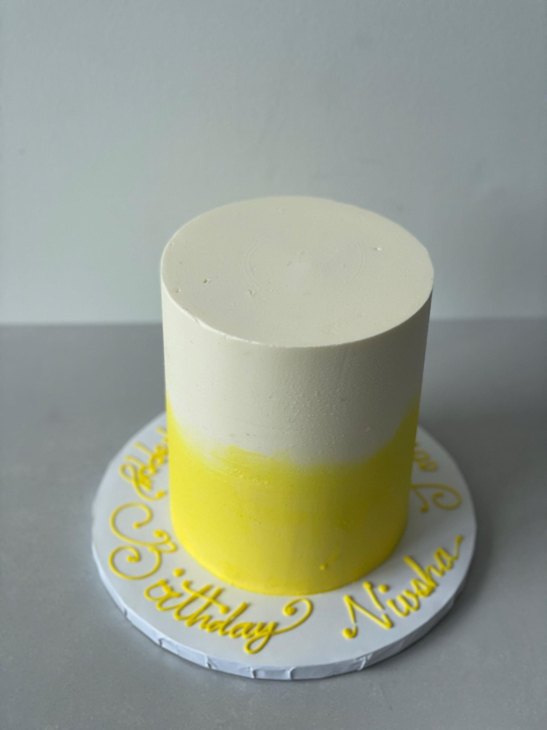 Minimalism on buttercream - custom cake