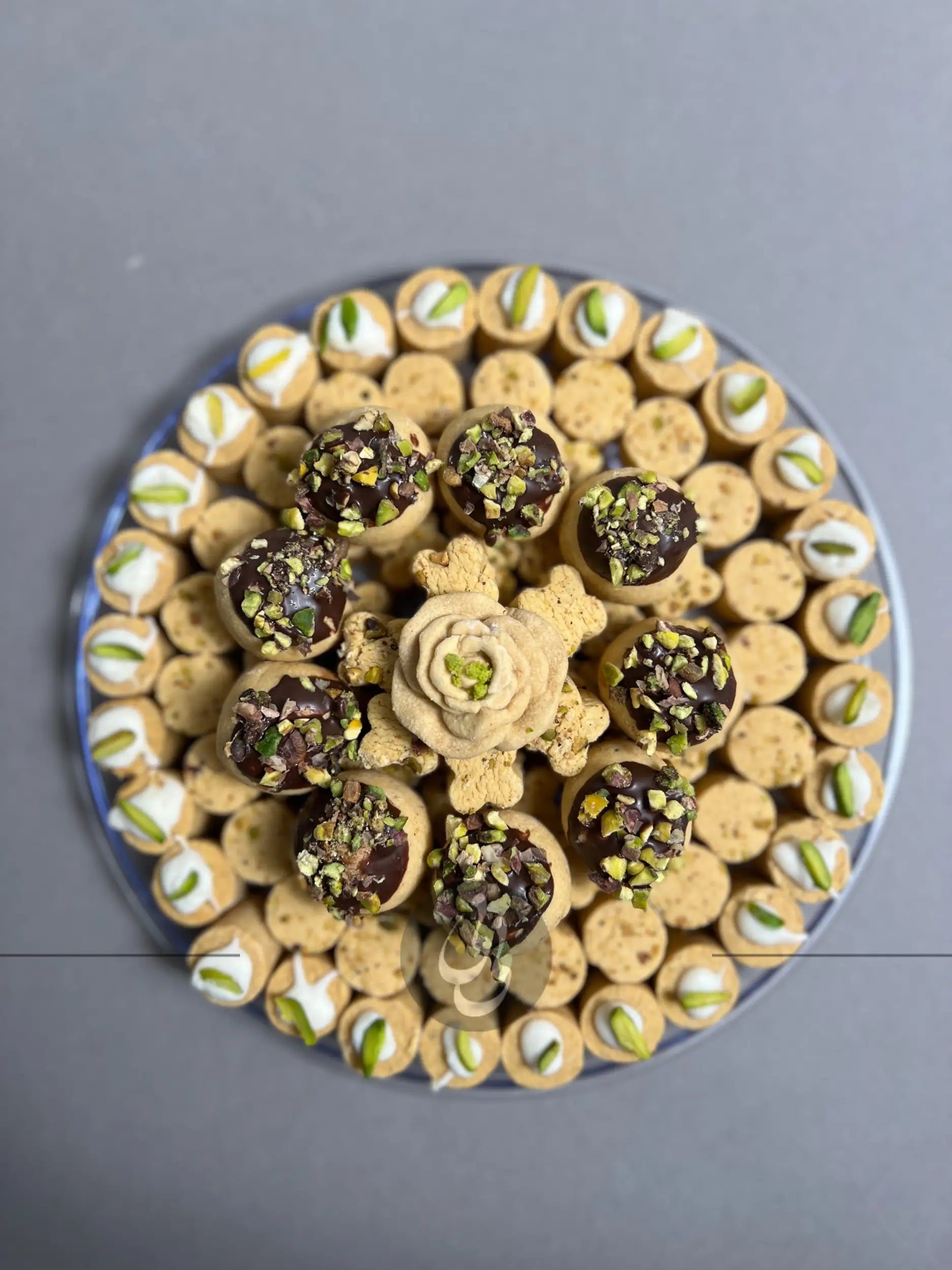 Norouz chickpea cookies assorted - شیرینی نخودچی مخلوط - pastry