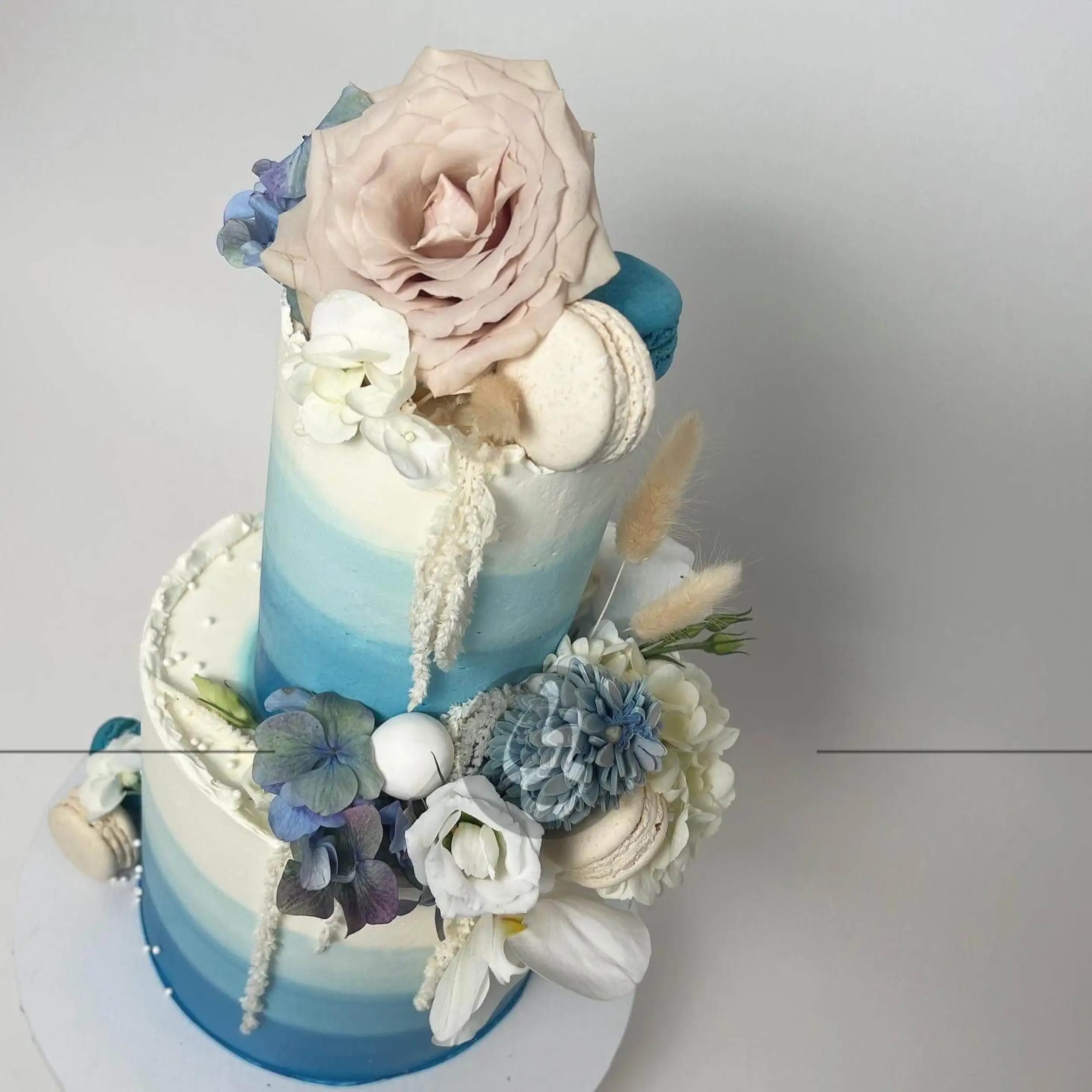 Ombre buttercream & fresh flowers - wedding cake
