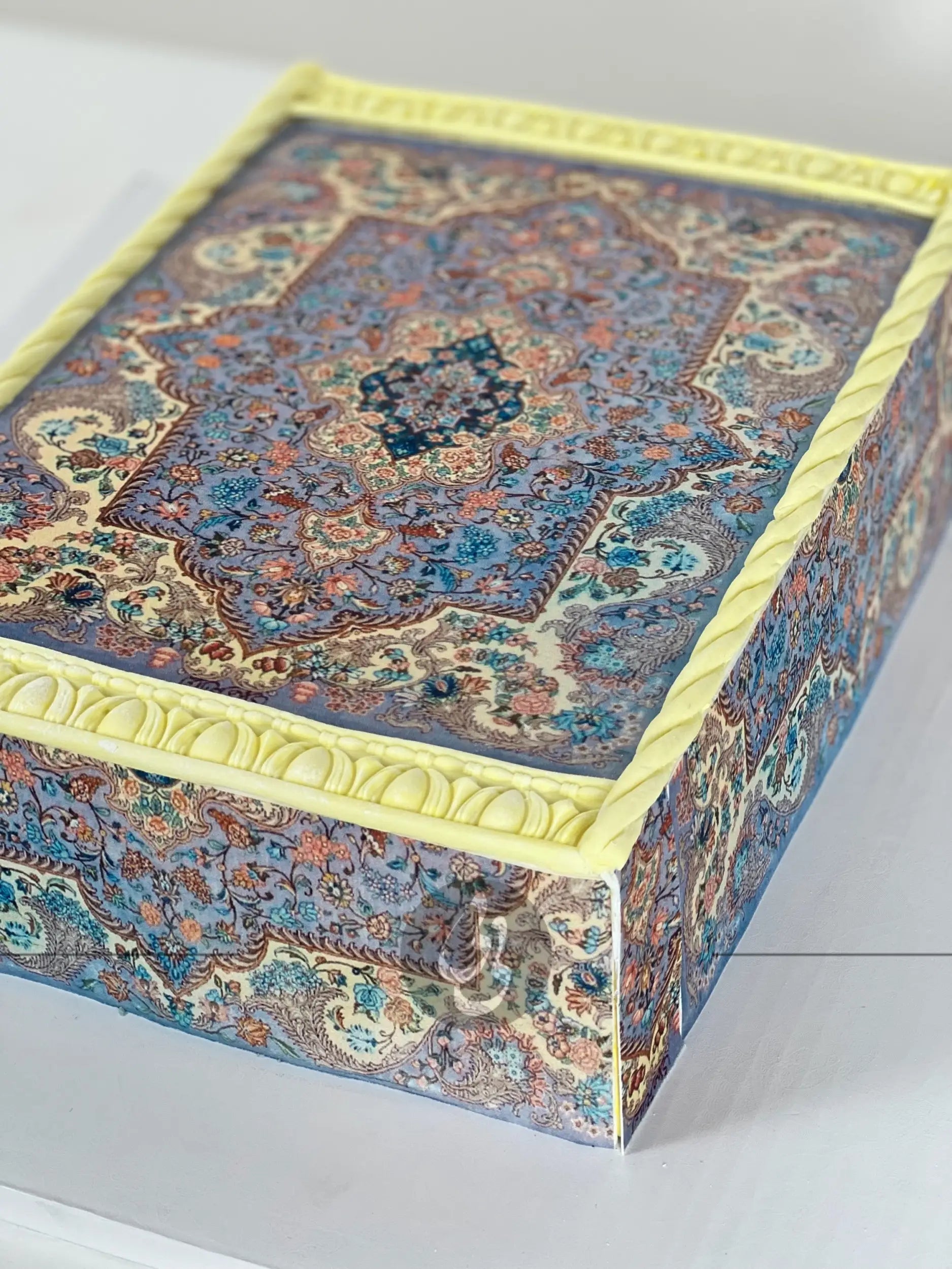 Persian rug - custom cake