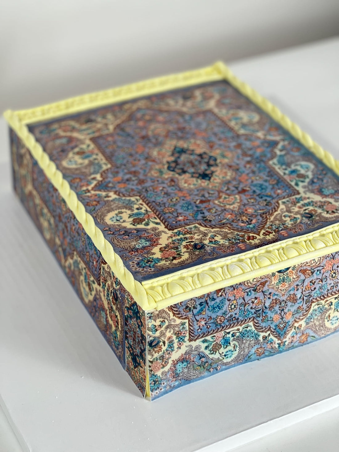 Persian rug - custom cake