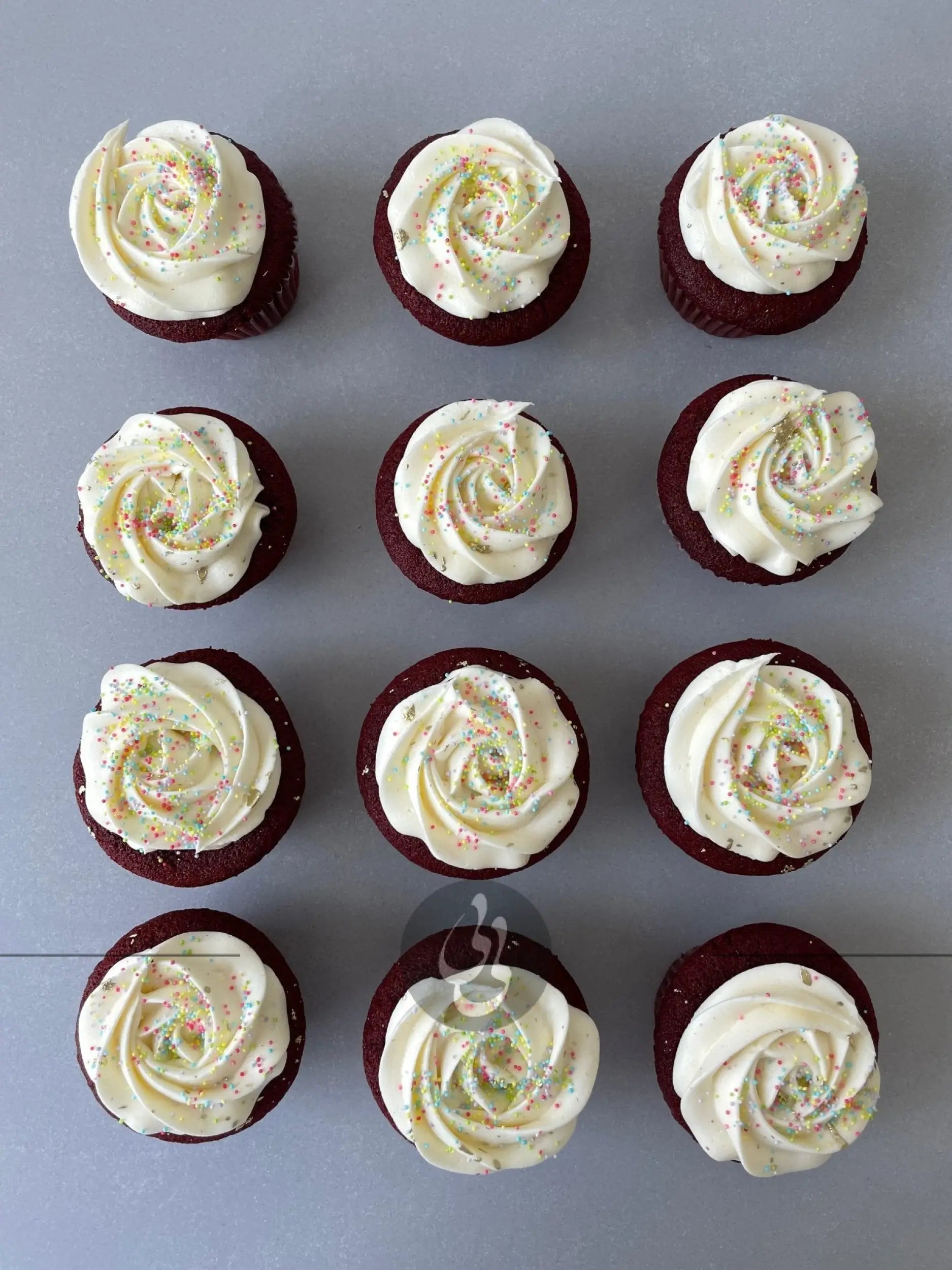 Red velvet cupcakes - cupcake