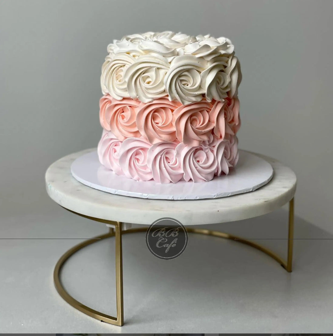 Rosettes on whipped cream - custom cake
