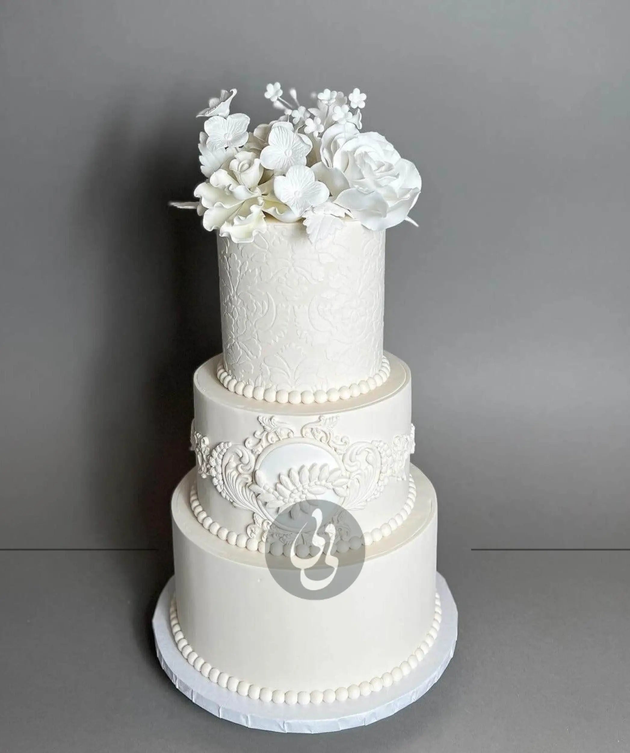 Sugar flower crown - wedding cake