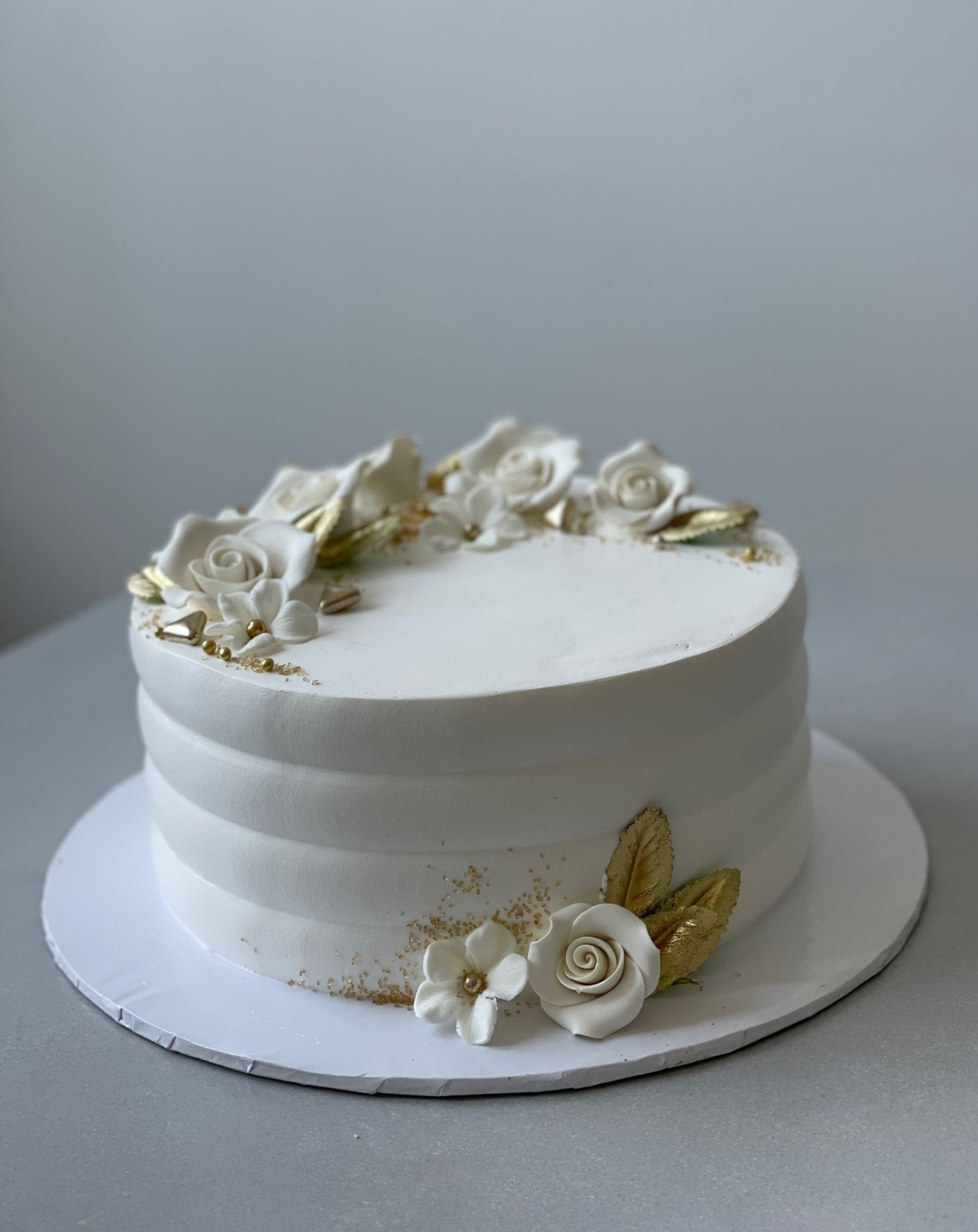 Sugar roses on whipped cream - custom cake