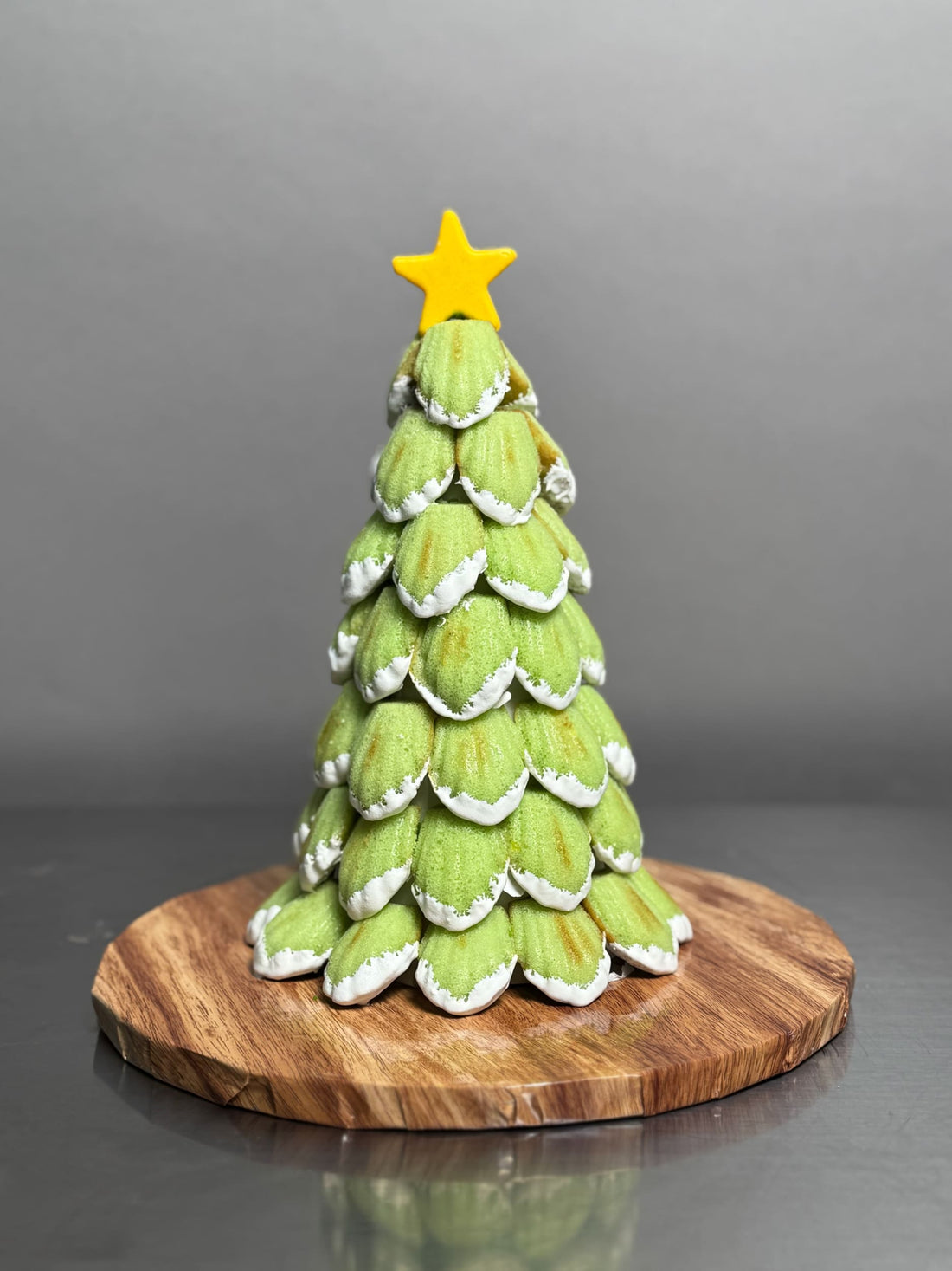 The festive madeleine tree - pastry