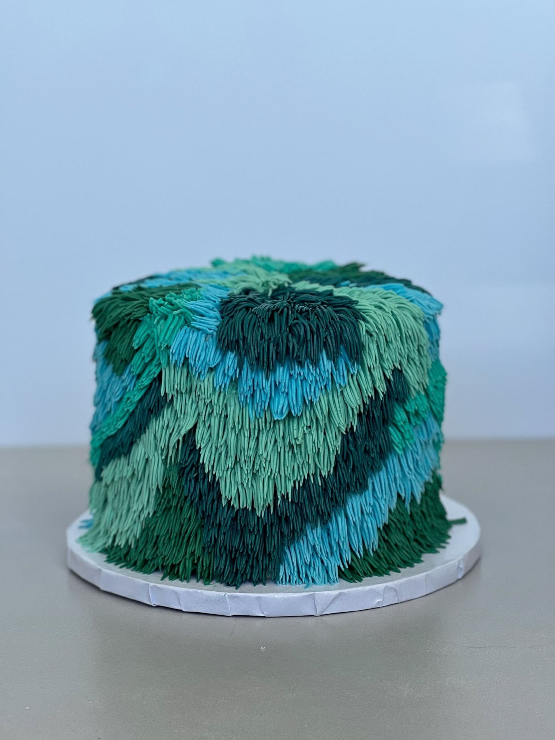 The shag on whipped cream - custom cake