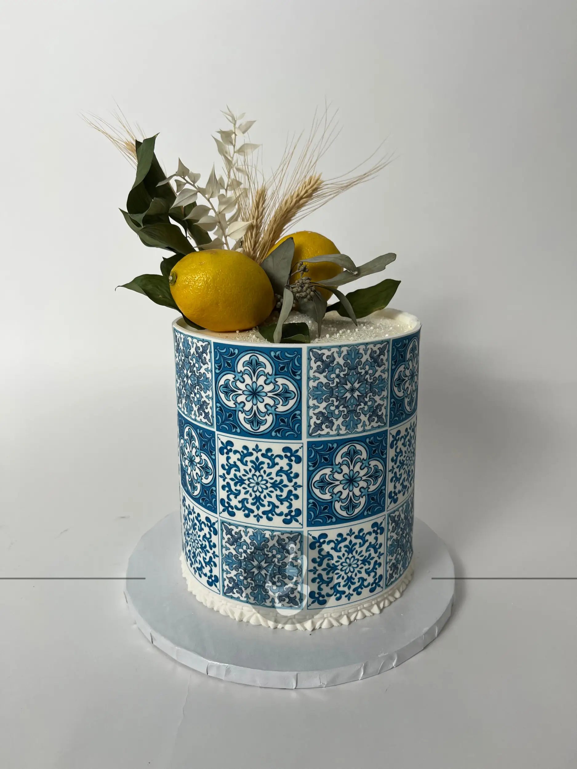 Tile edible print on buttercream - custom cake