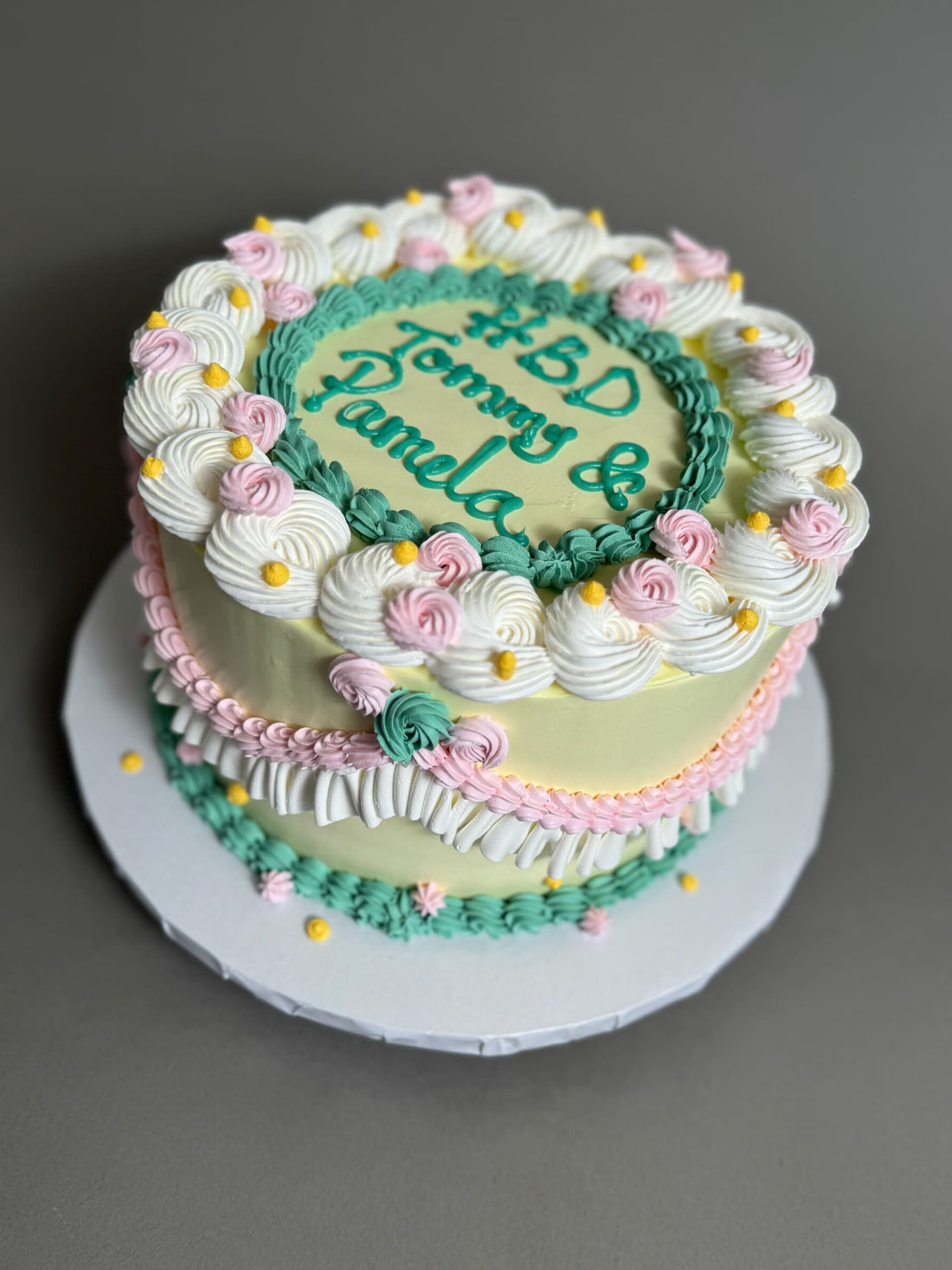 Vintage lambeth on whipped cream - custom cake