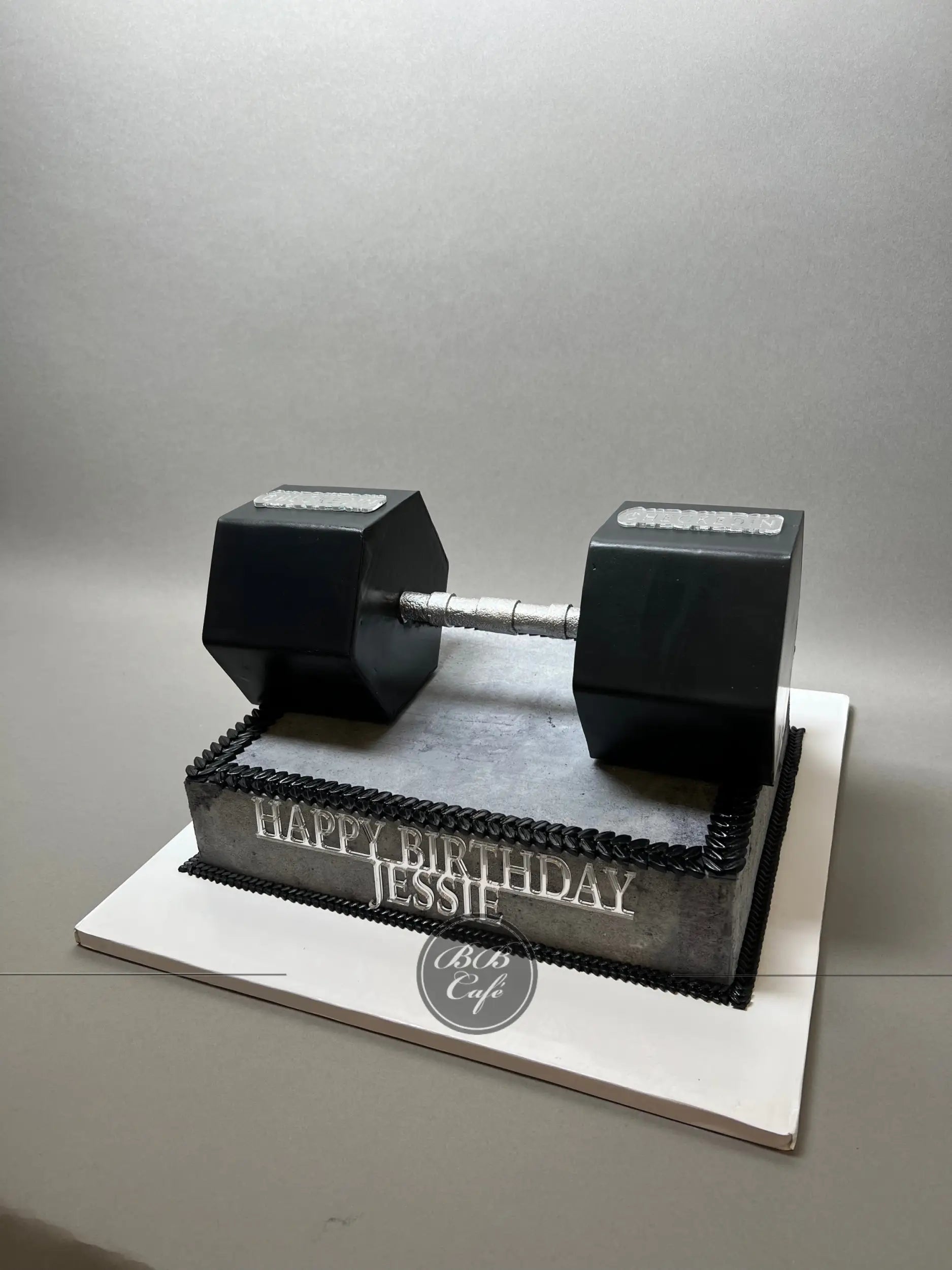 Dumbells on buttercream - custom cake