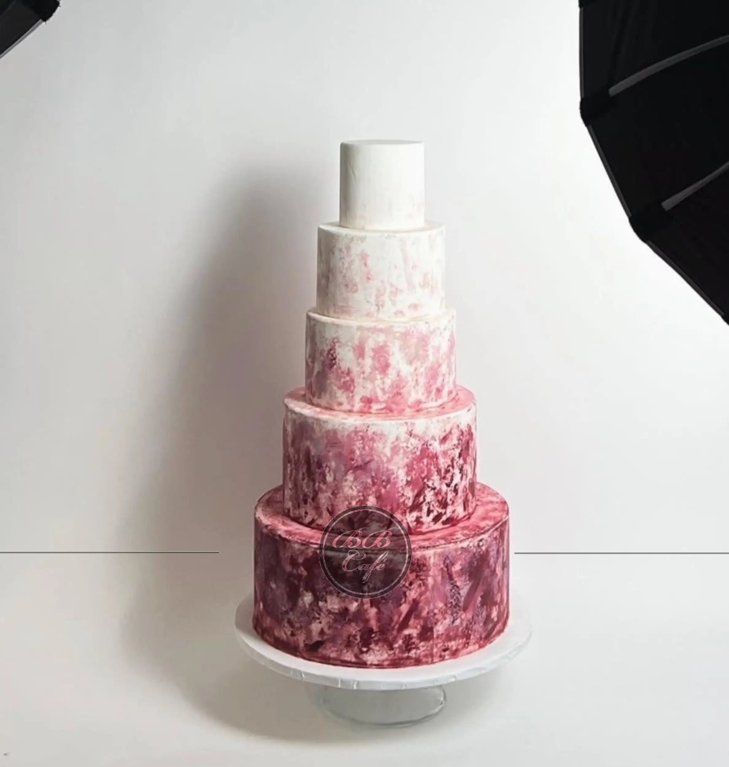 Abstract brushwork - wedding cake