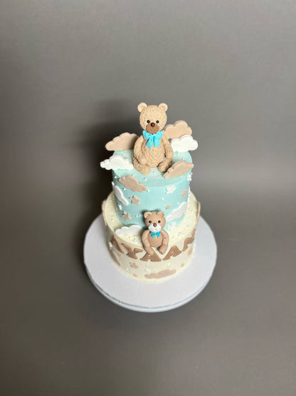 Animals &amp; clouds on buttercream - custom cake