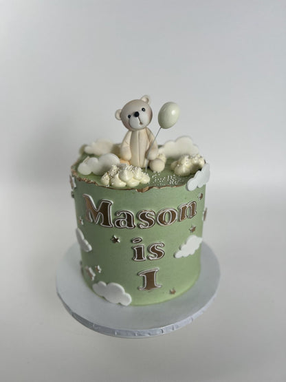 Animals &amp; clouds on buttercream - custom cake