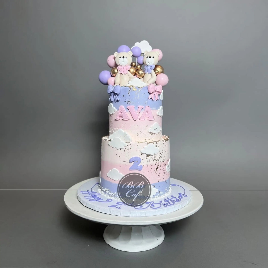 Animals &amp; clouds on buttercream - custom cake