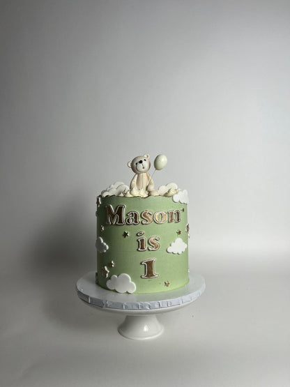 Animals &amp; clouds on buttercream - custom cake
