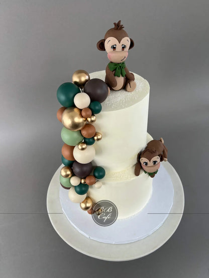 Animals &amp; spheres - custom cake