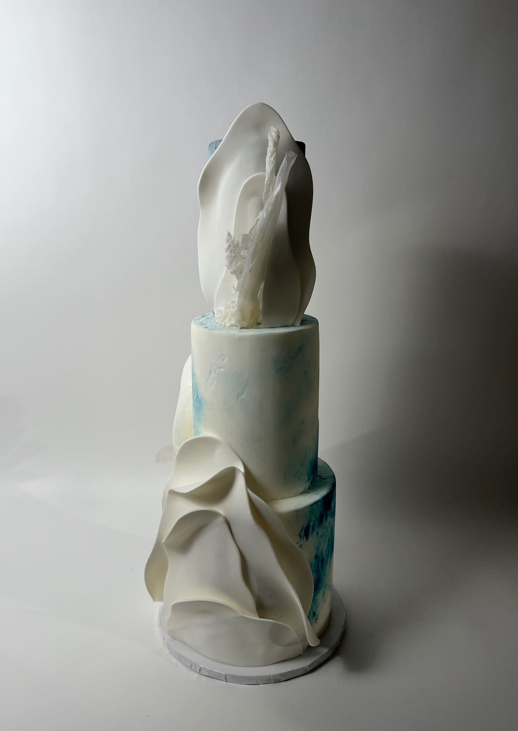 Architectural sails - wedding cake
