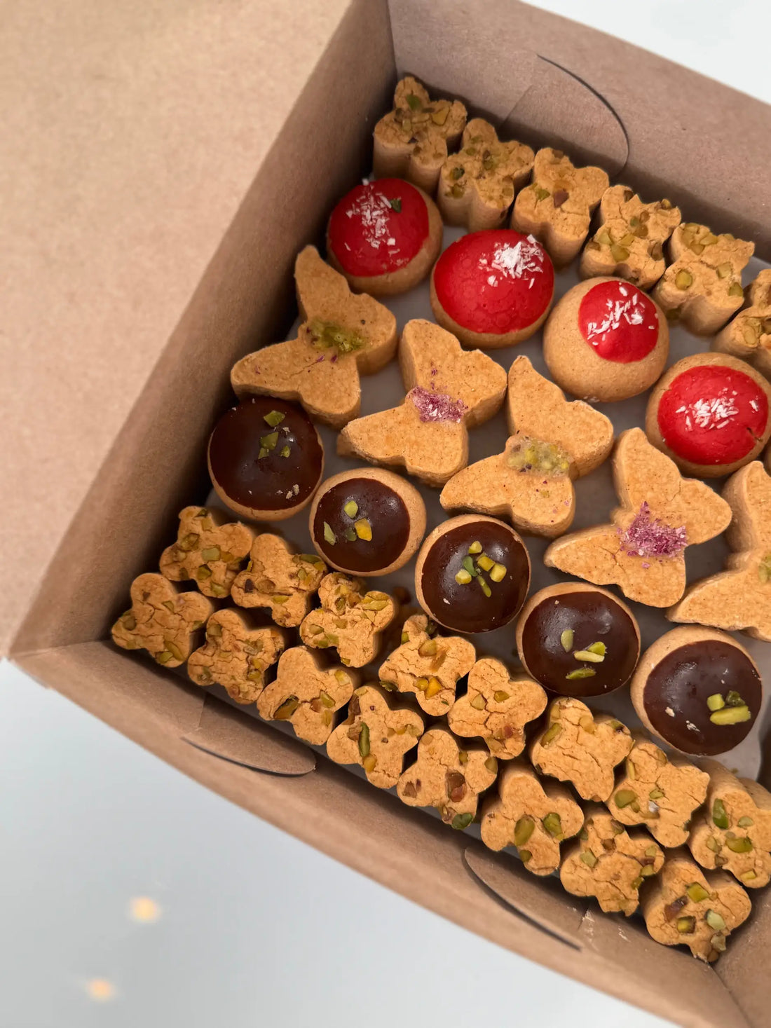 Assorted chickpea cookie box - pastry