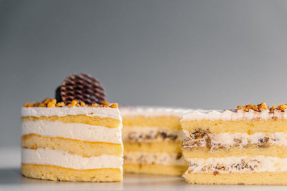 Bb banana walnut - classic cake