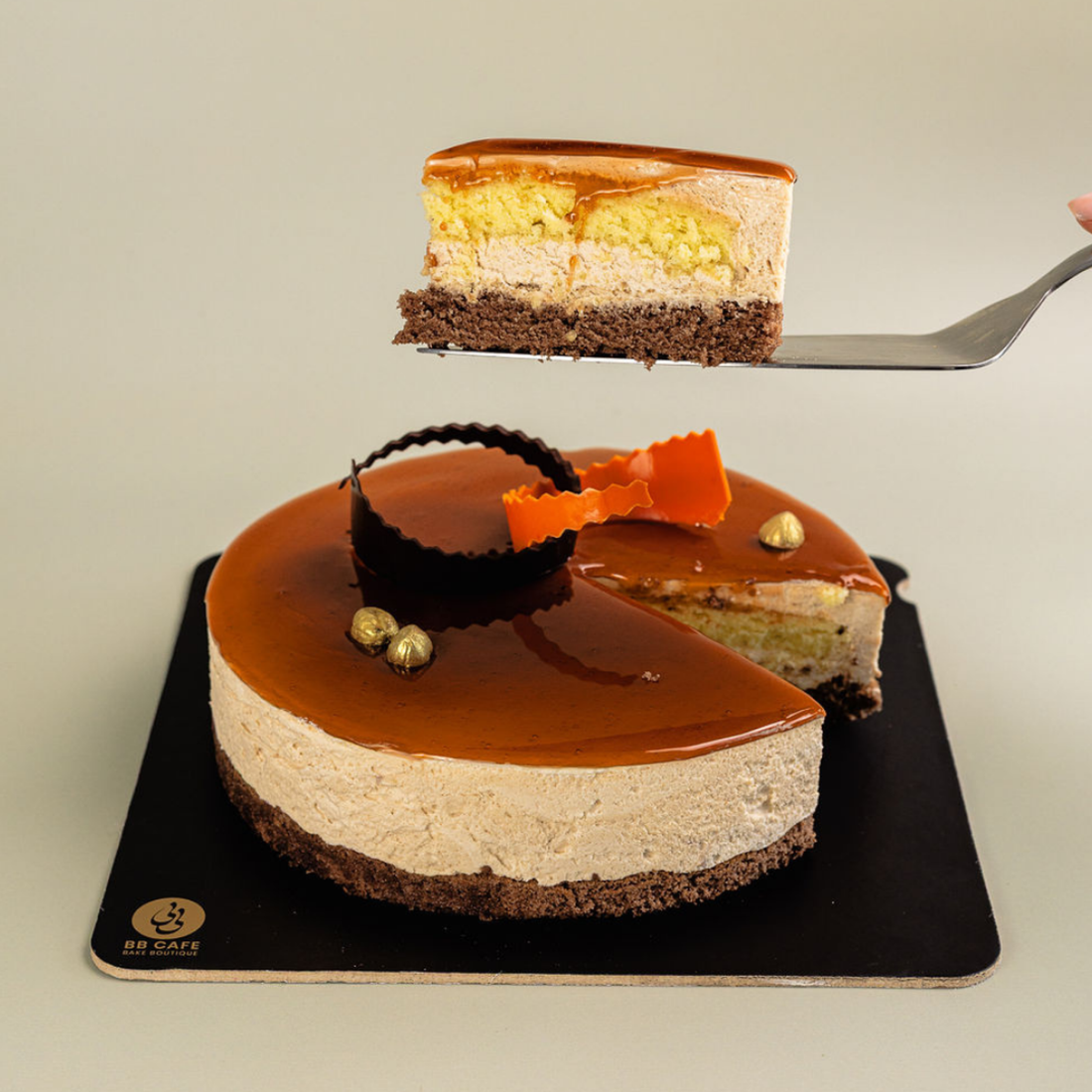 Bb chocolate hazelnut - classic cake