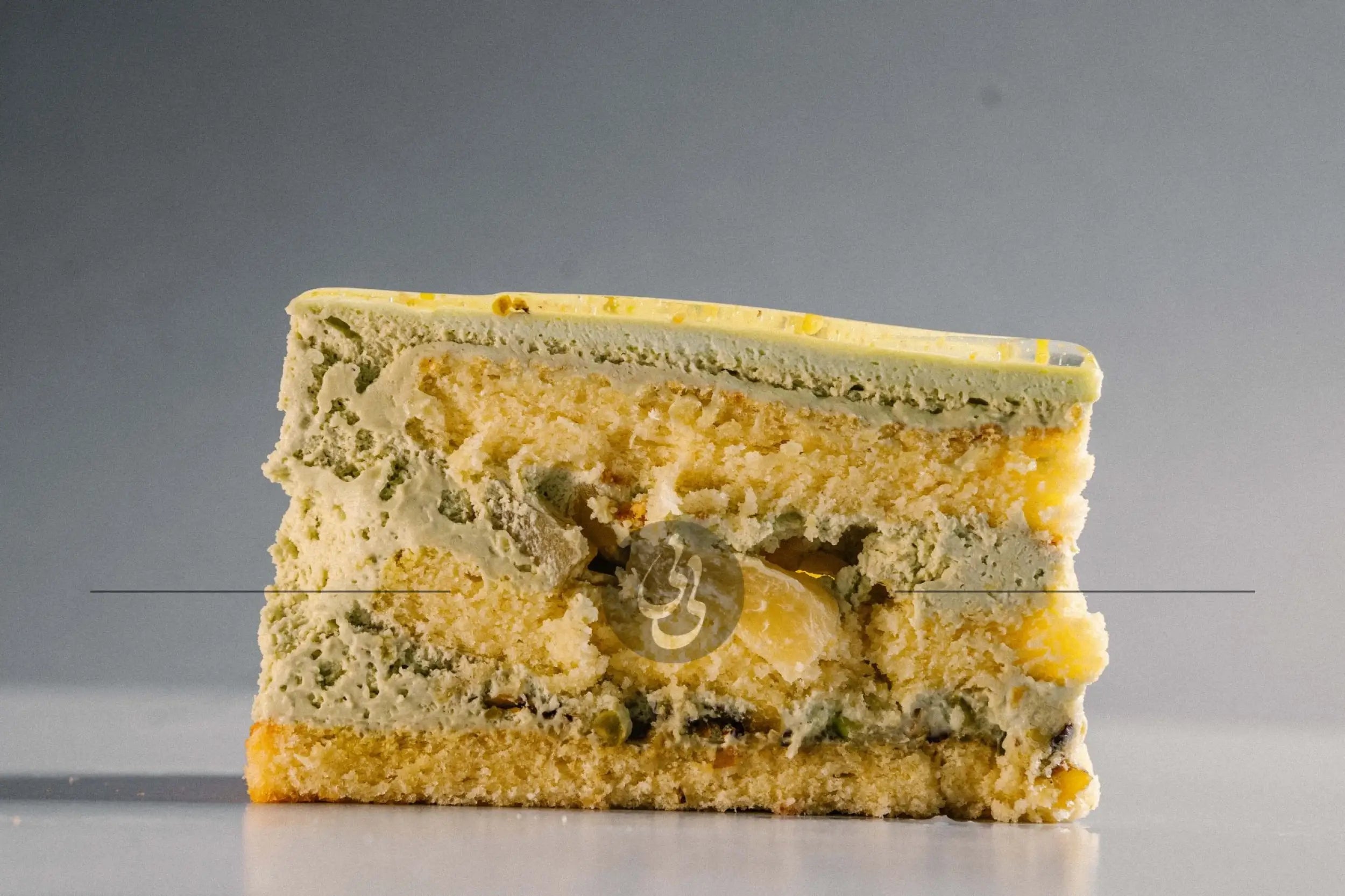 Bb pistachio pineapple - classic cake